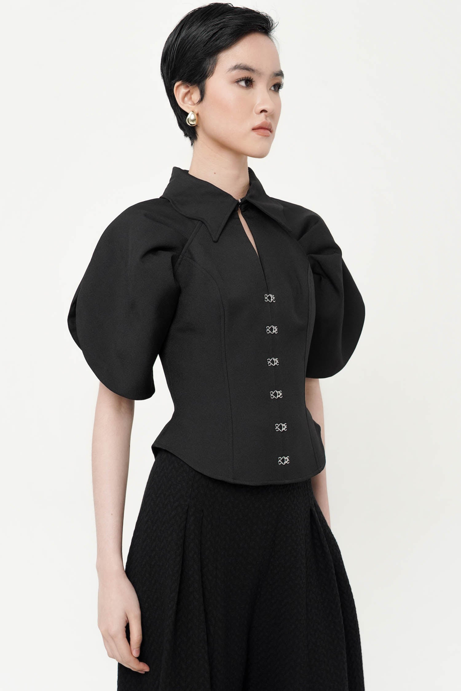 Jolie Top In Black (NON-CROP)