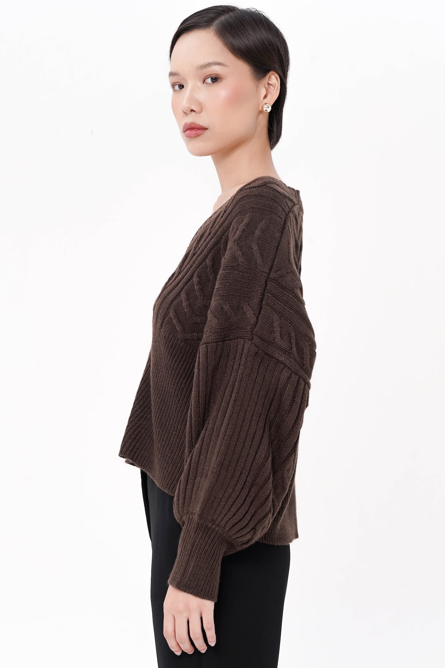 Gambit Cable Knit Cardigan In Espresso