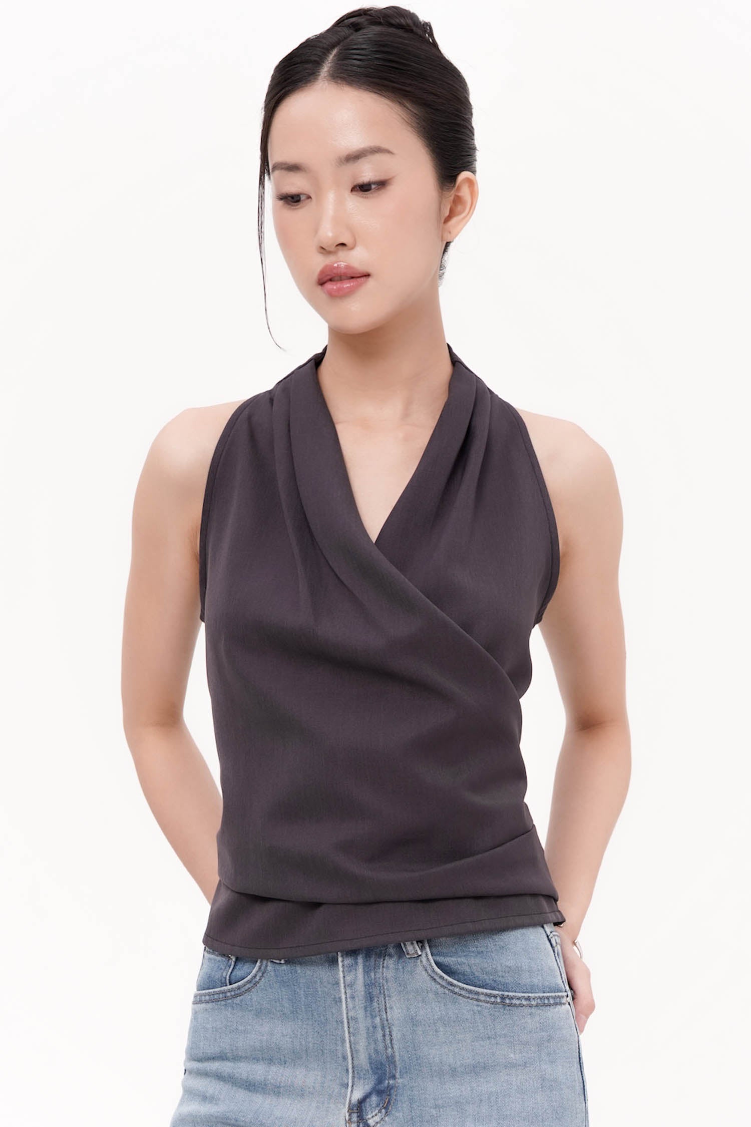 Pine Wrap Top In Dark Grey