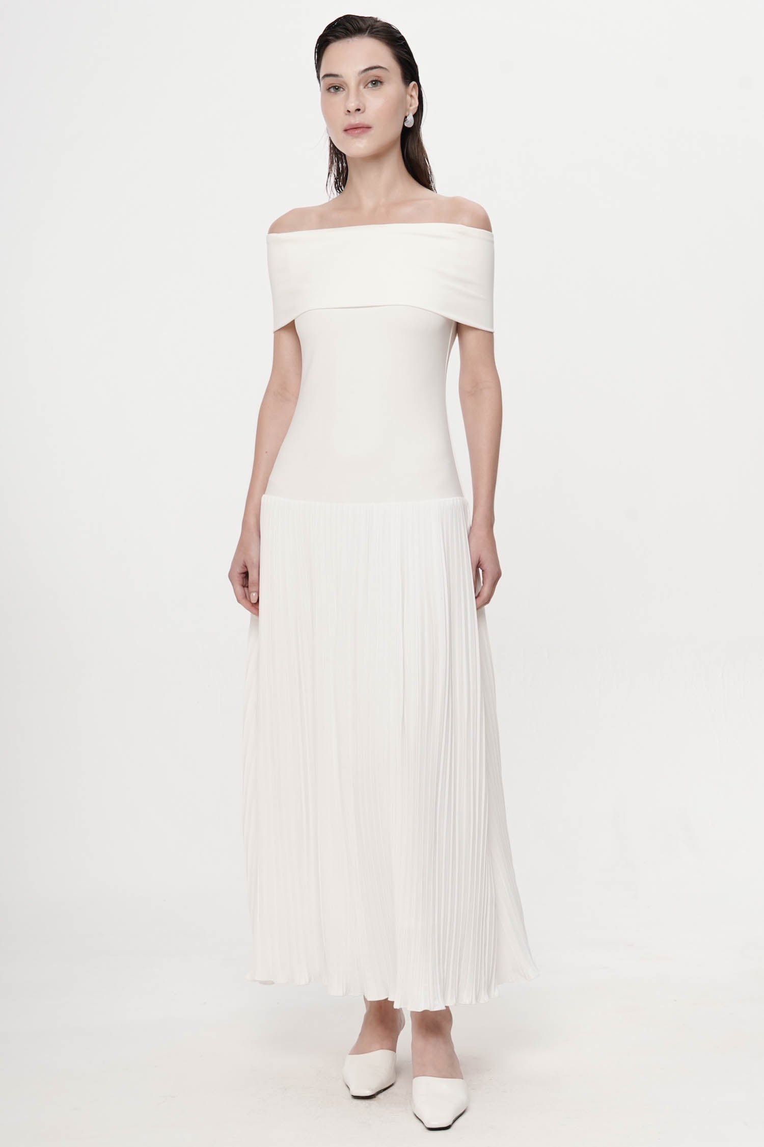 Quincy Dropwaist Pleats Dress In Broken White