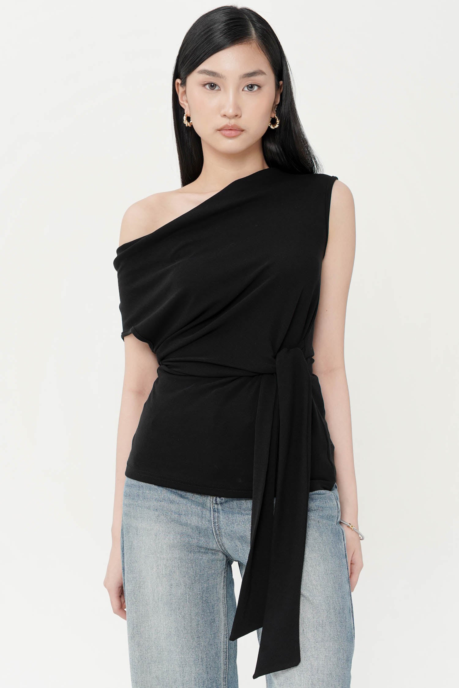 Sutton Top In Black