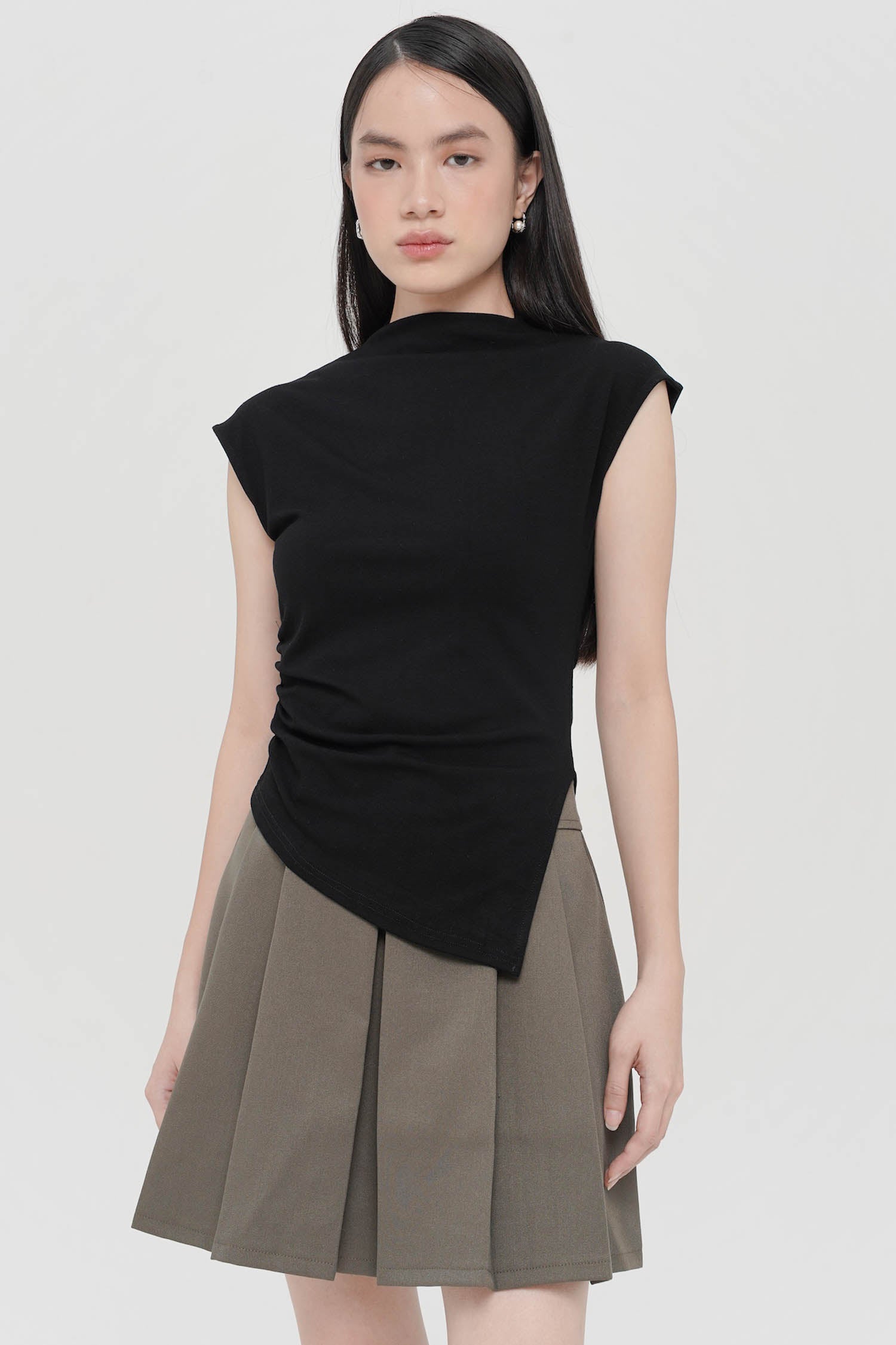 Idra Ruched Top In Black