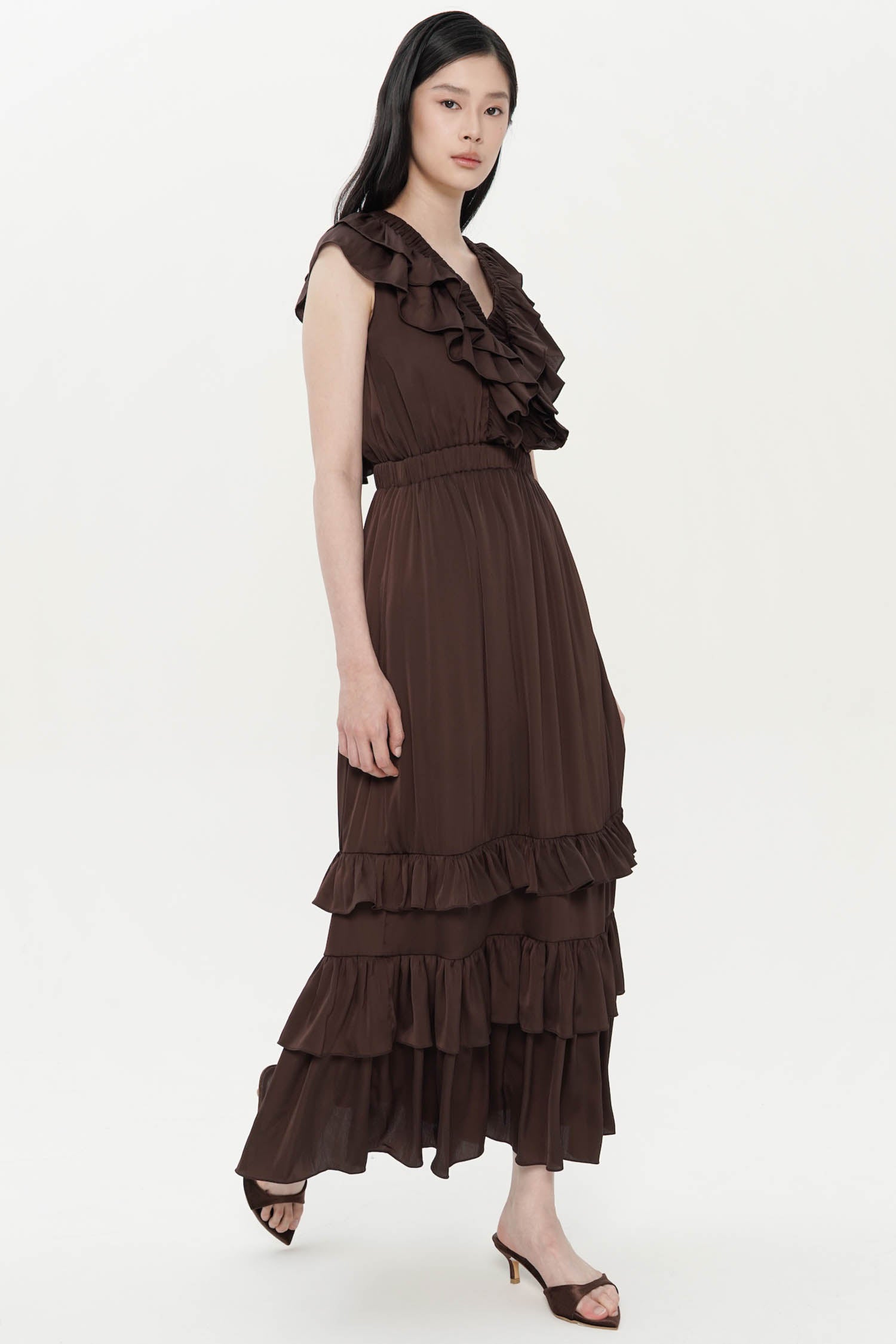 Lou Ruffle Maxi Dress In Espresso