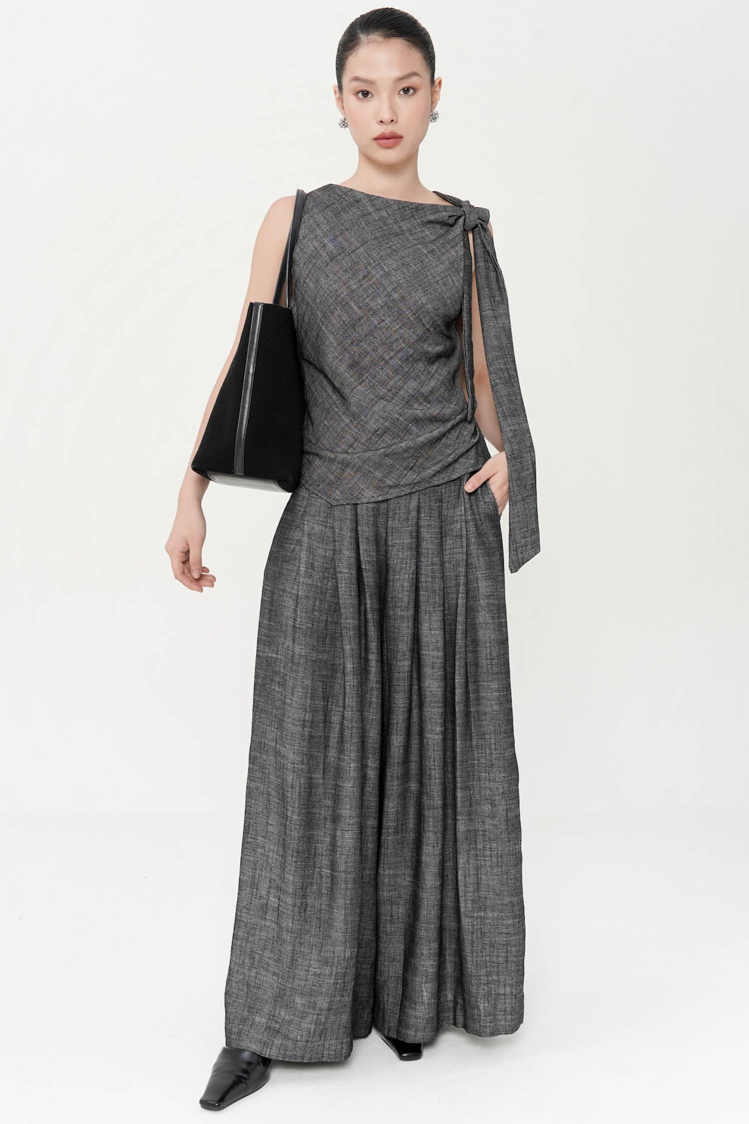 Gracey Trousers In Dark Grey