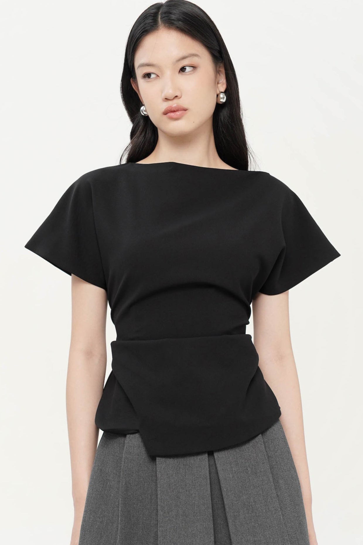 Sennan Cinched Top In Black