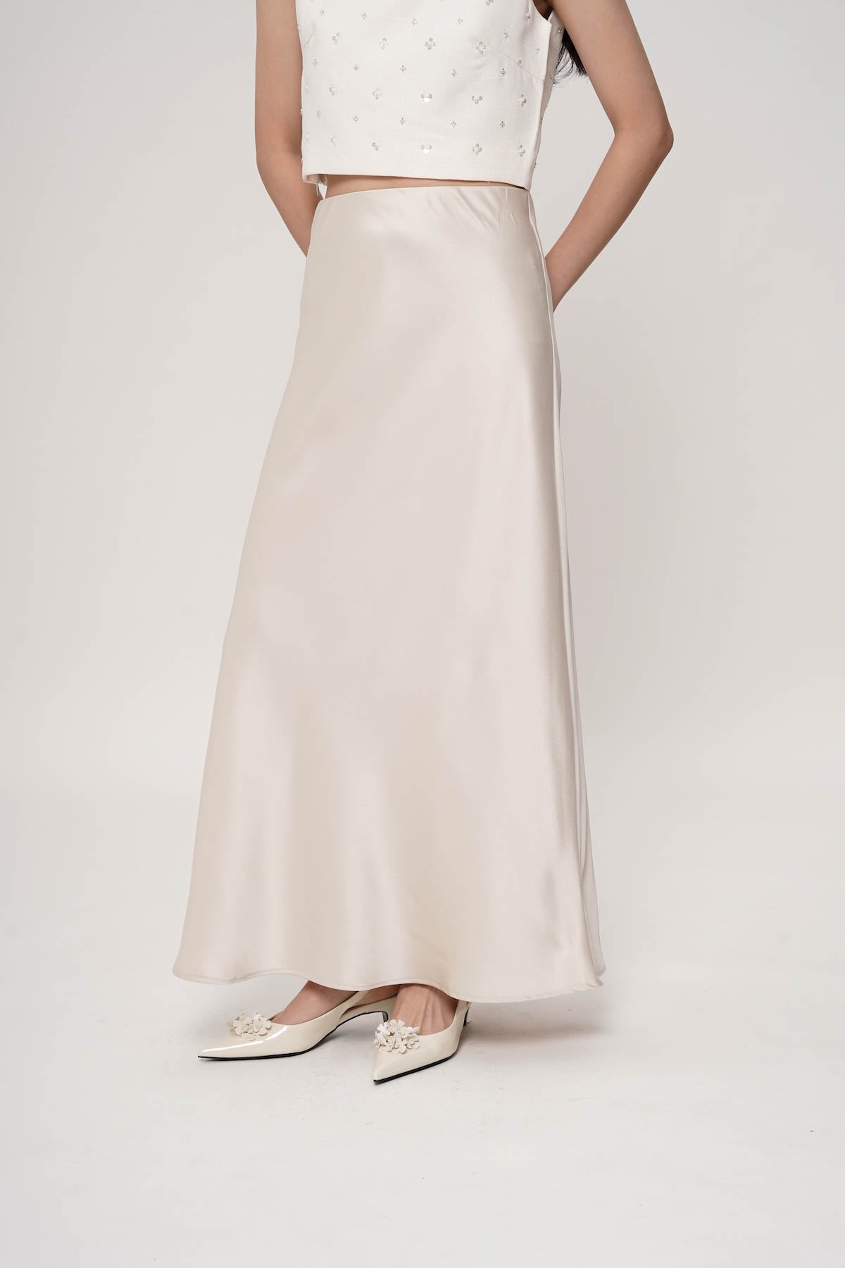 Betsy Satin Maxi Skirt In Oat (4 LEFT)