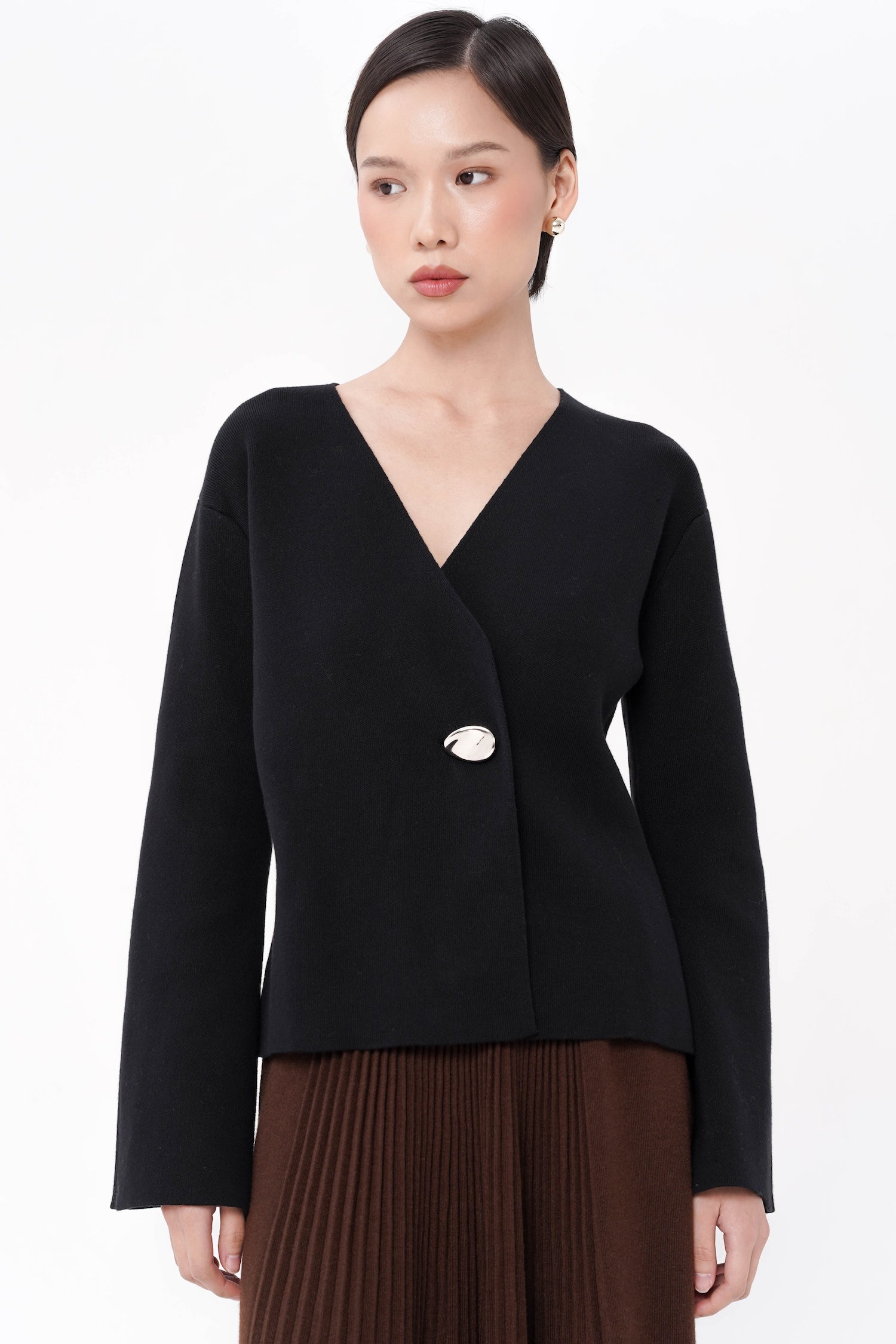 Zaina Wrap Cardigan In Black