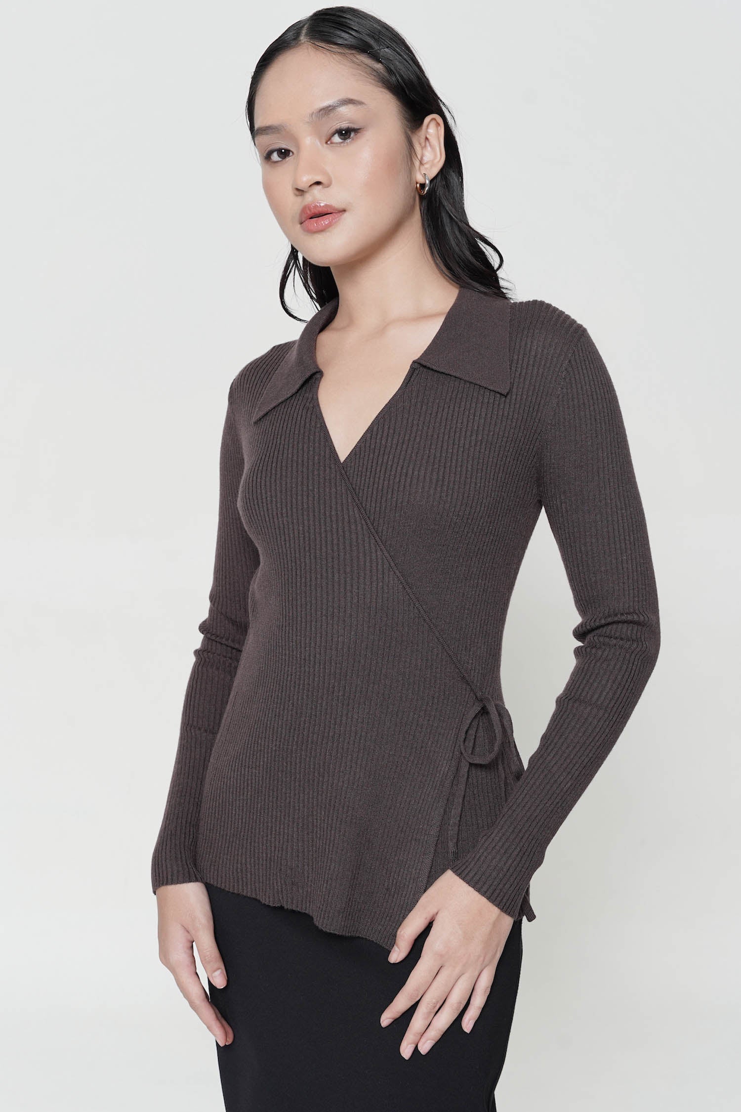 Izumi Wrap Top In Plum