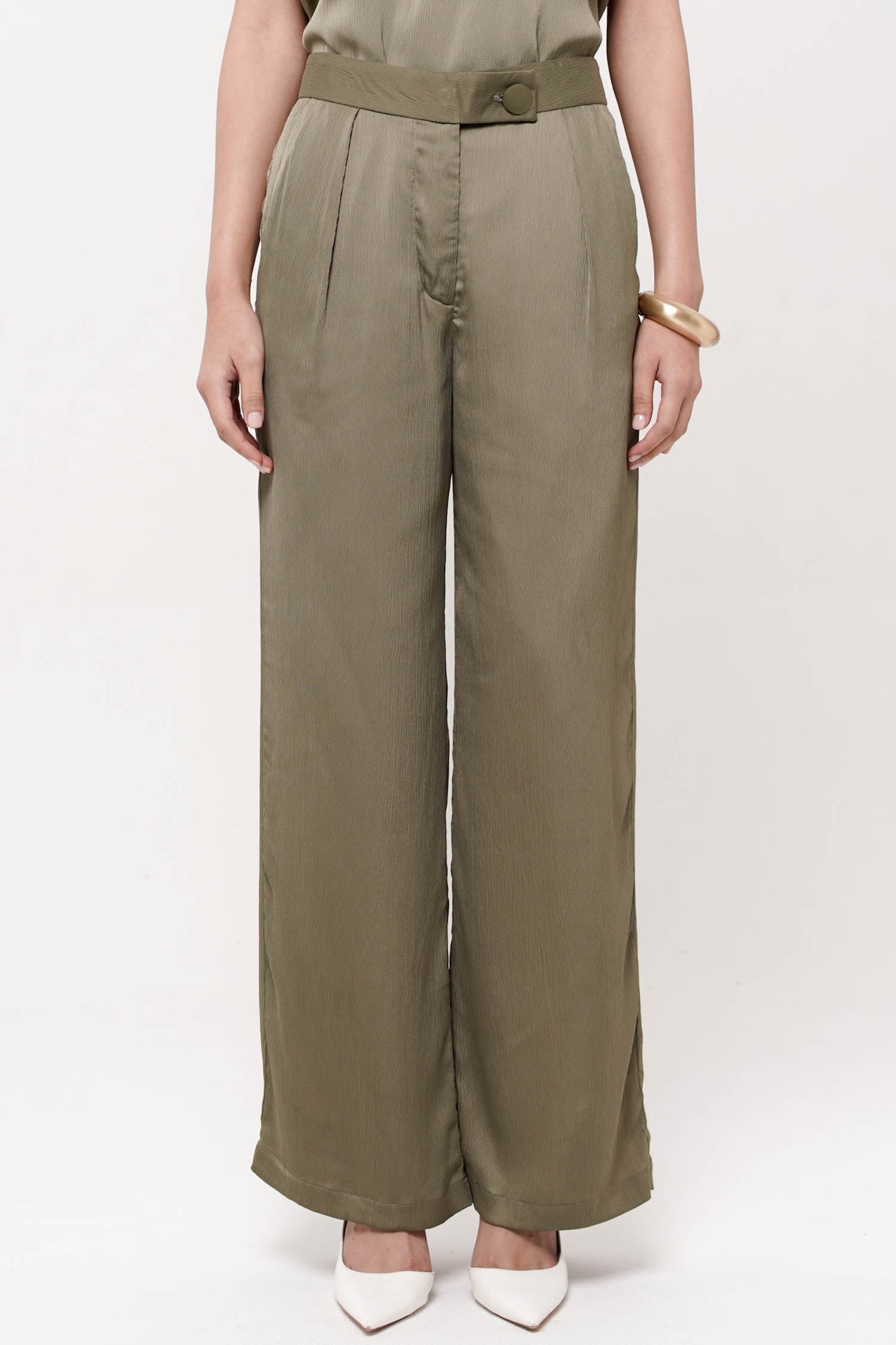 Ling Satin Pants in Olive Green