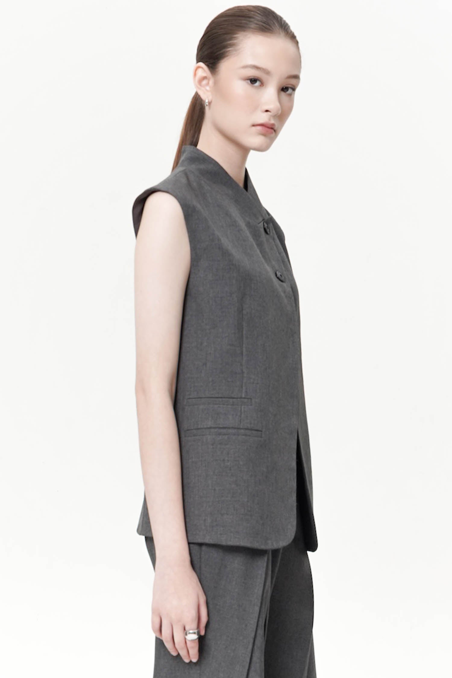 Rior Structured Vest In Ash Grey