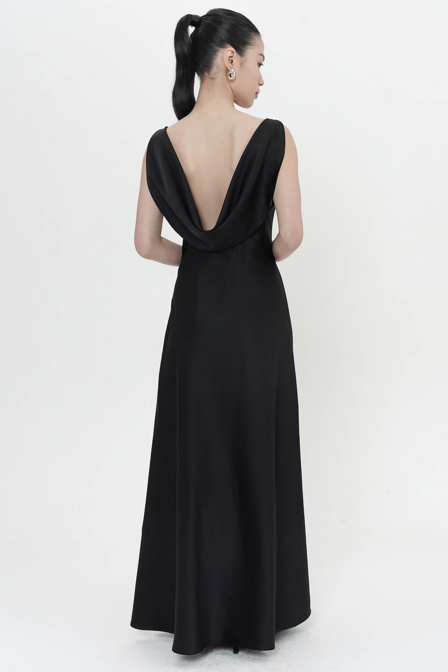 Efate Open Back Long Gown In Black (Back In Stock!)