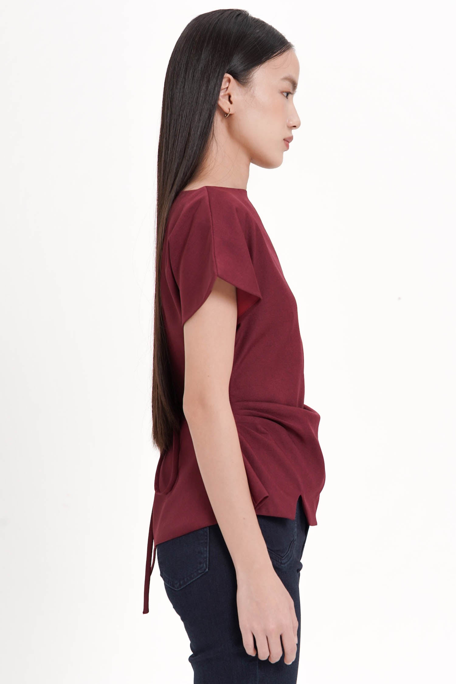 Sennan Cinched Top In Maroon