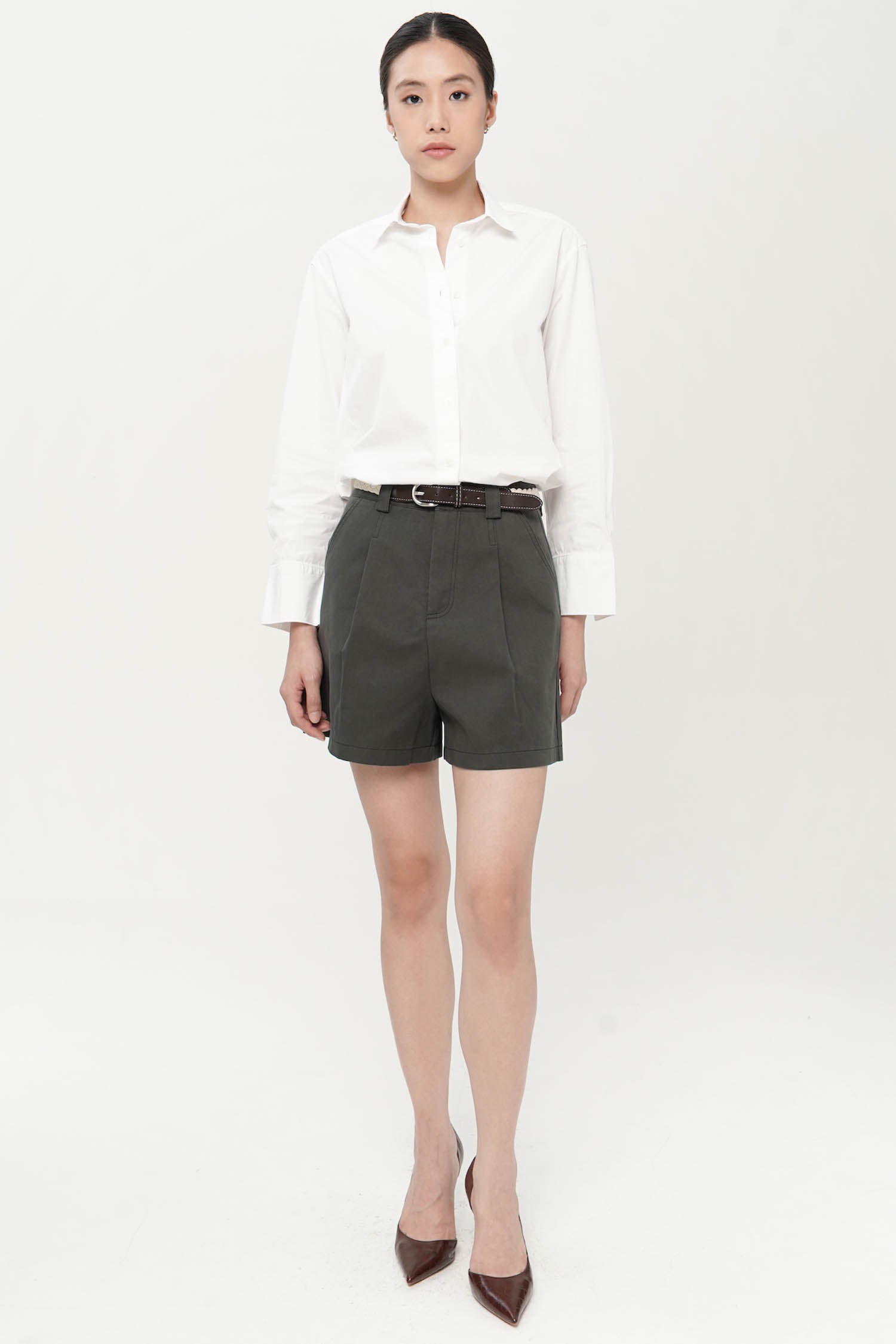 Emory Shorts In Washed Grey