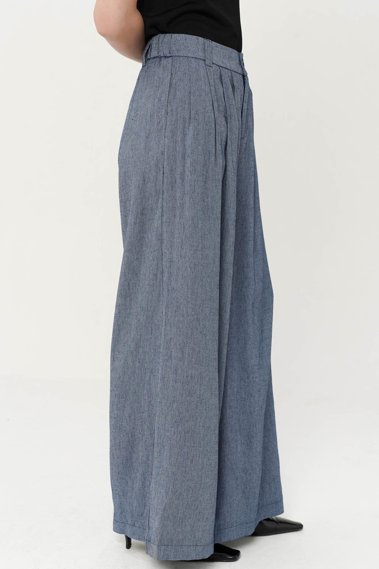 Saura Trousers In Blue