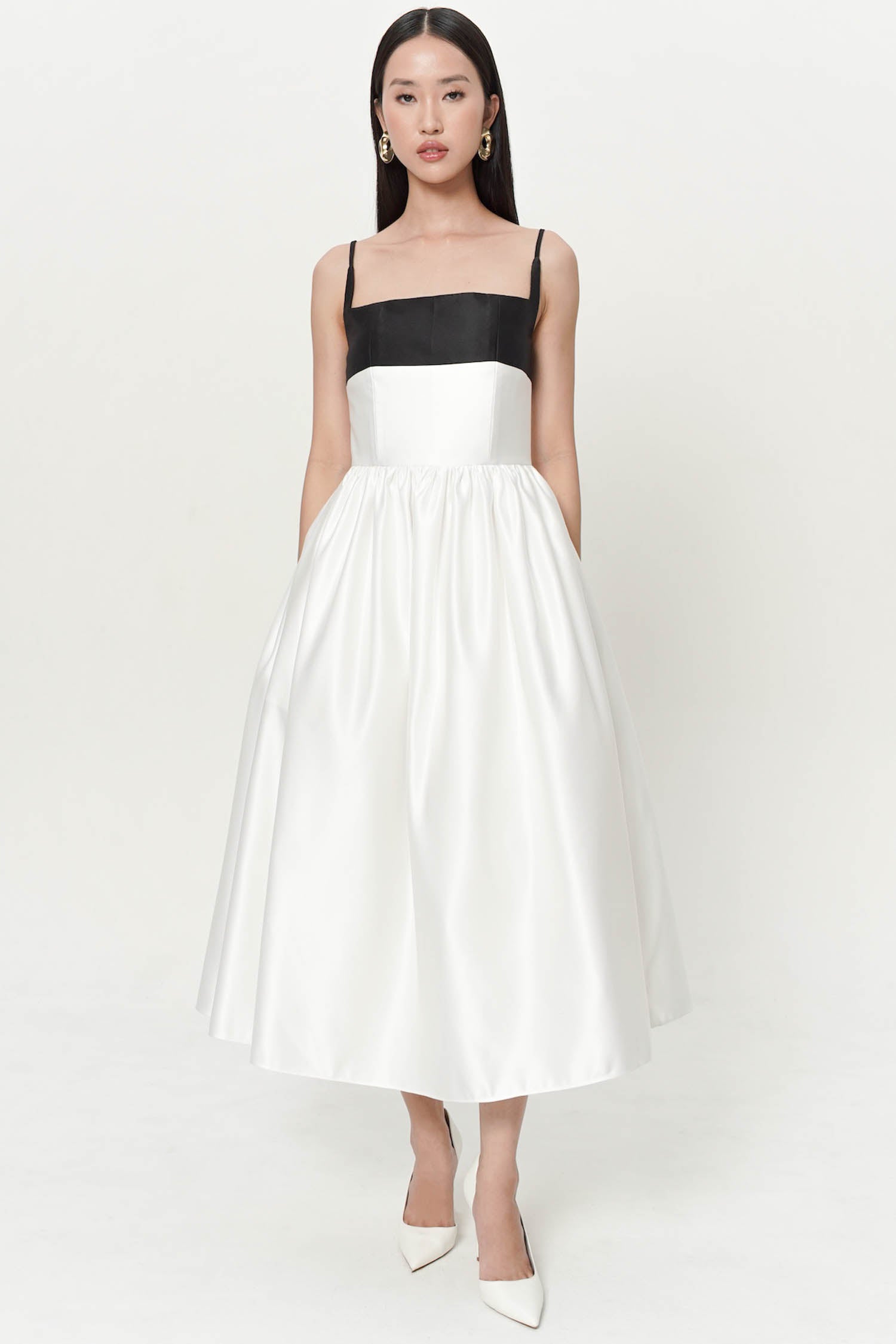 Twentyone Dress In Black White