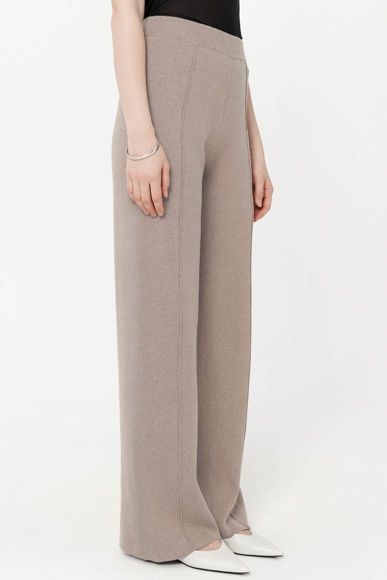 Bryn Knit Trousers In Taupe