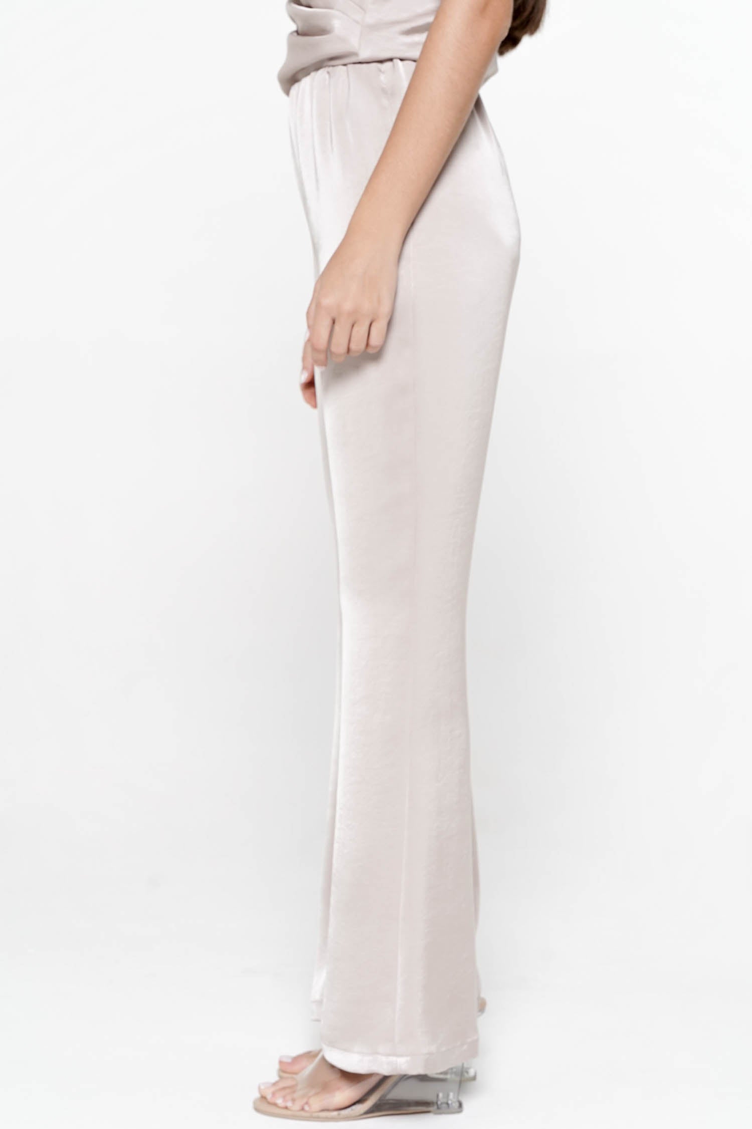 Serena Satin Pants In Etoupe