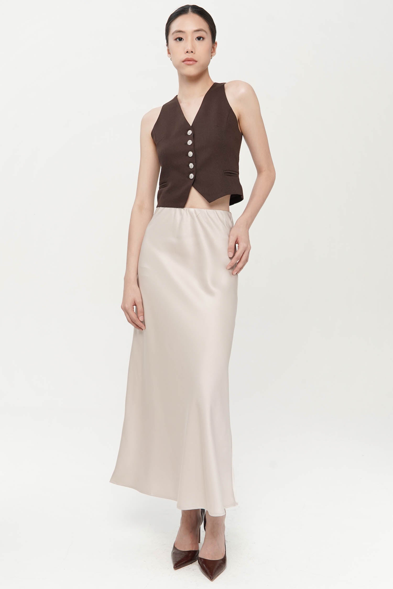 Betsy Satin Maxi Skirt In Champagne