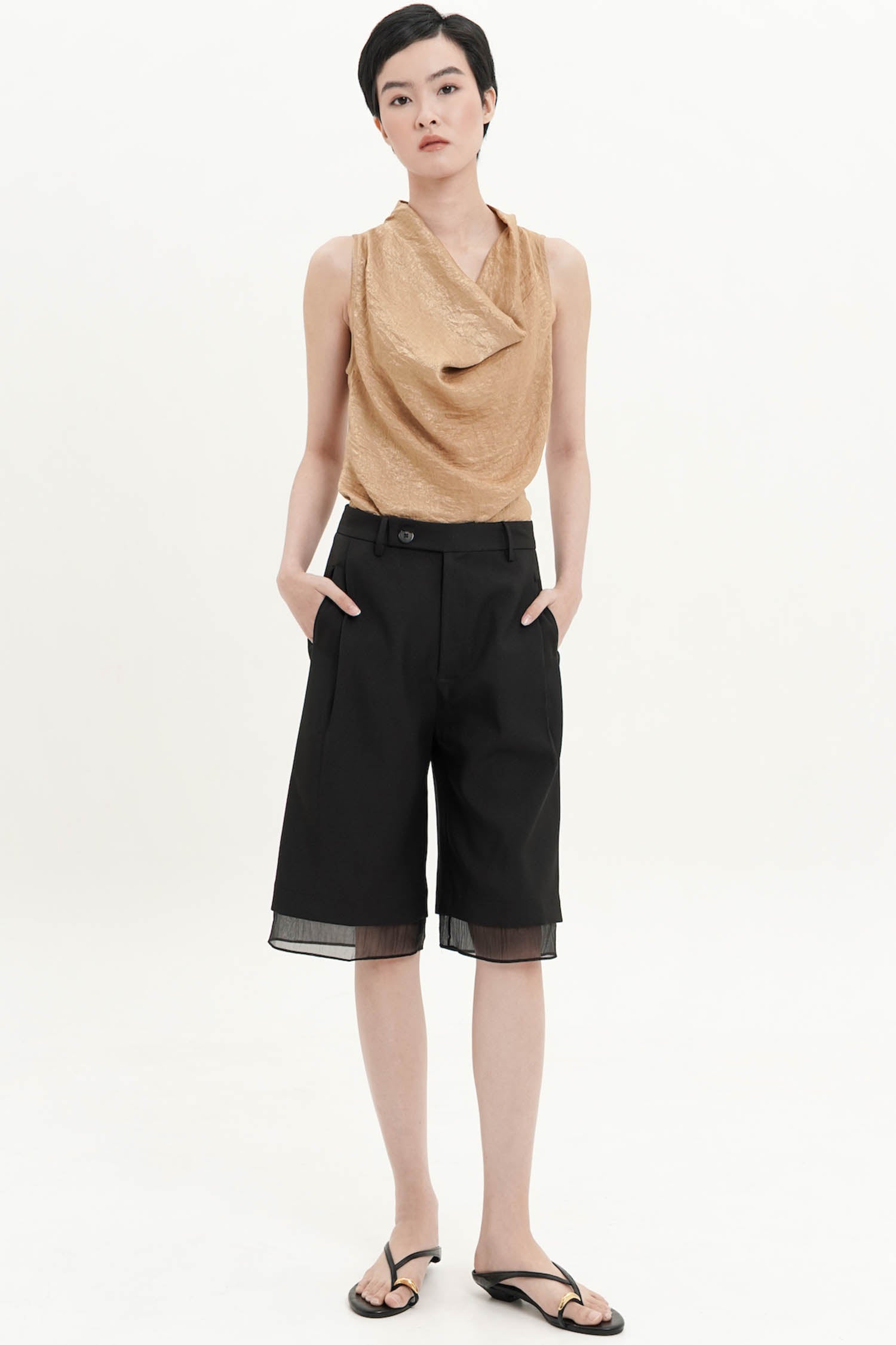 Crete Bermuda Pants In Black