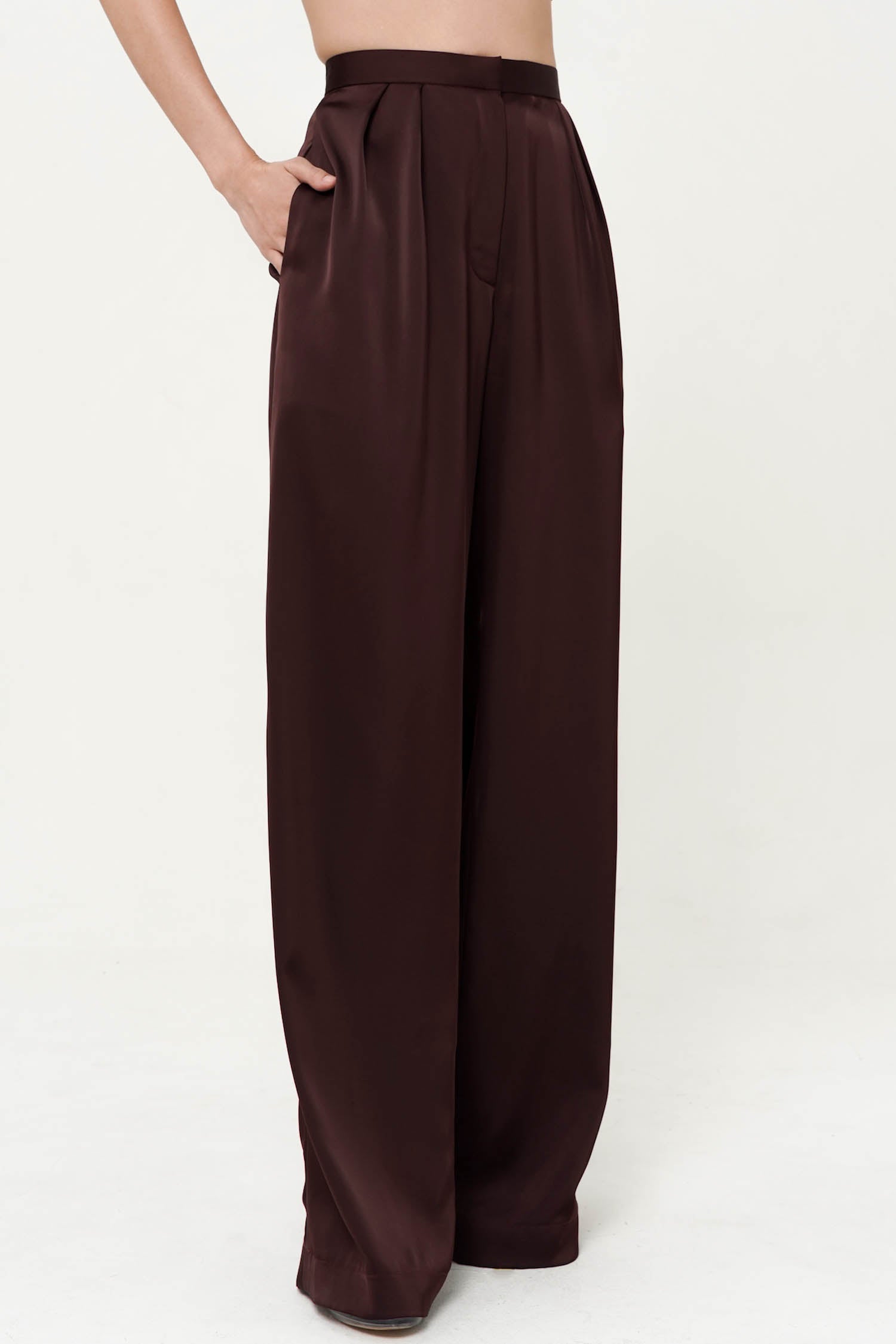 Bitsy Pants In Dark Wine