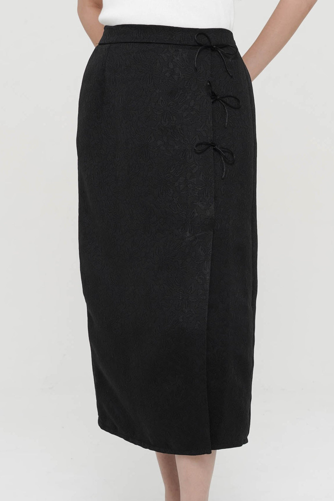 Sei Skirt In Black