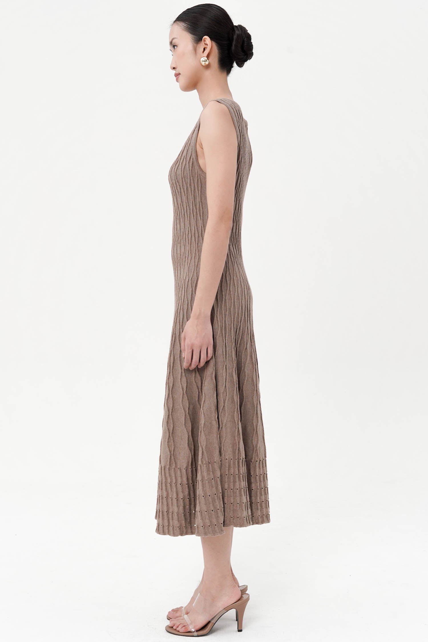 Saffron Midi Knit Dress In Mocha