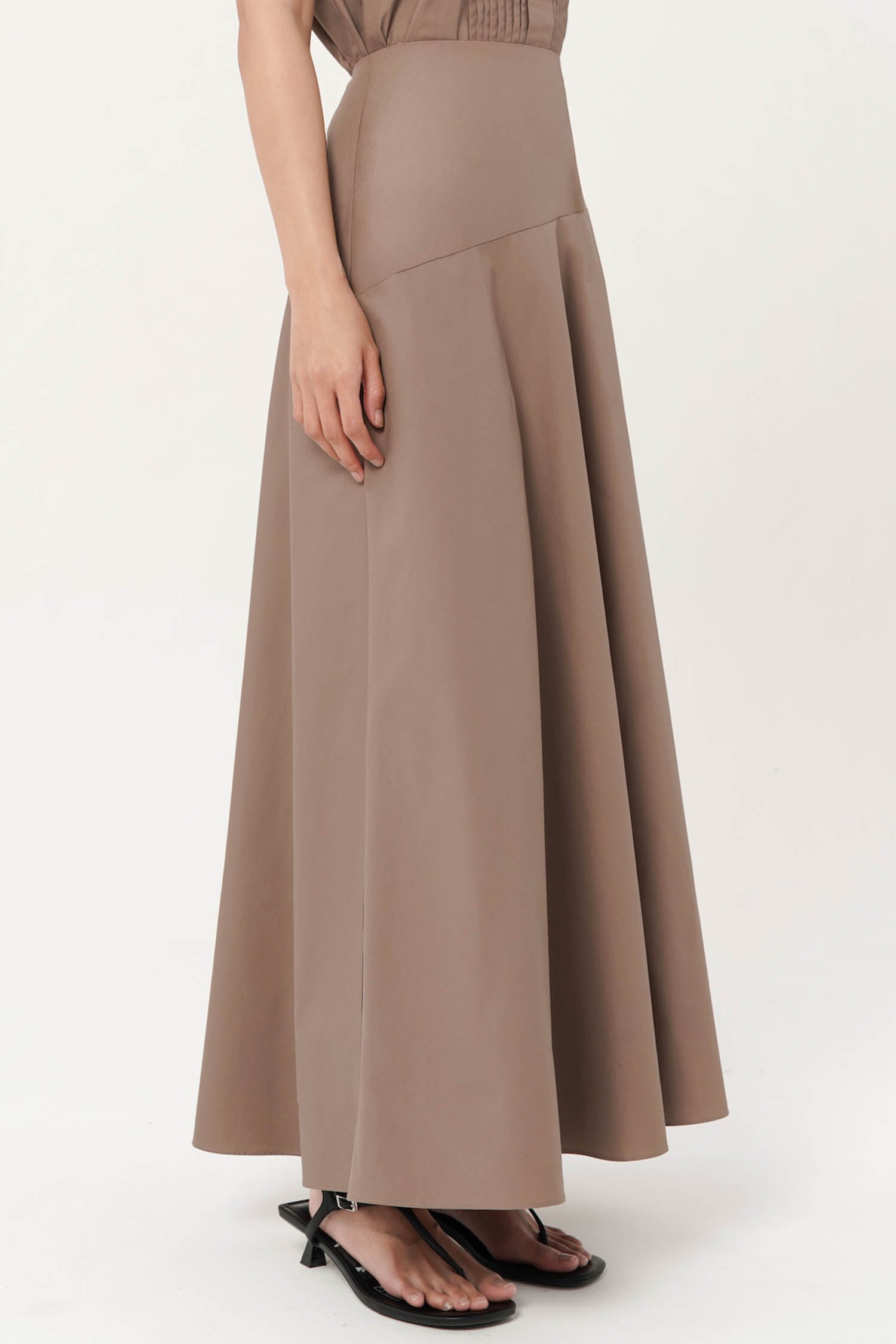Noma Midi Skirt In Taupe