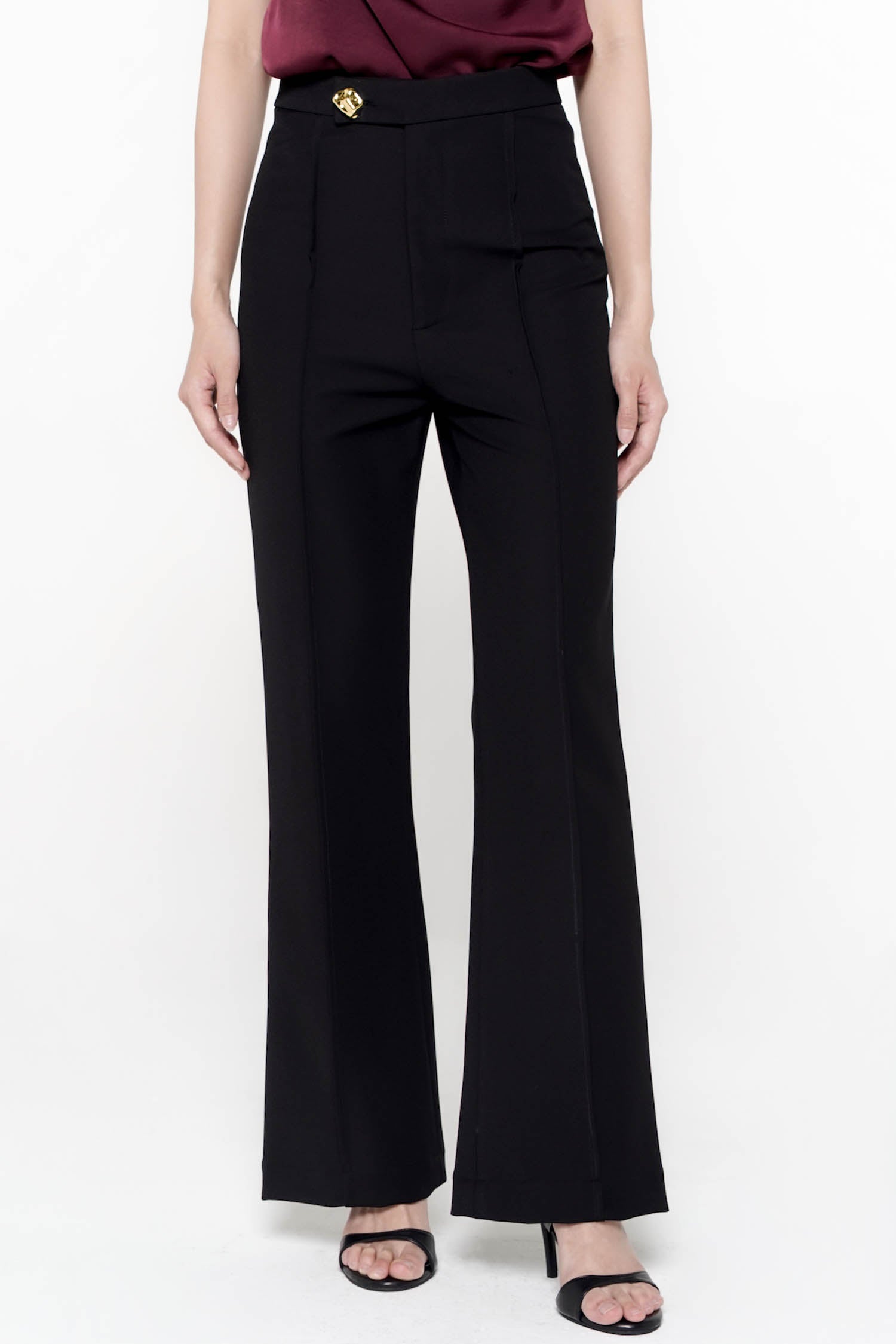 Thalune Trousers In Black