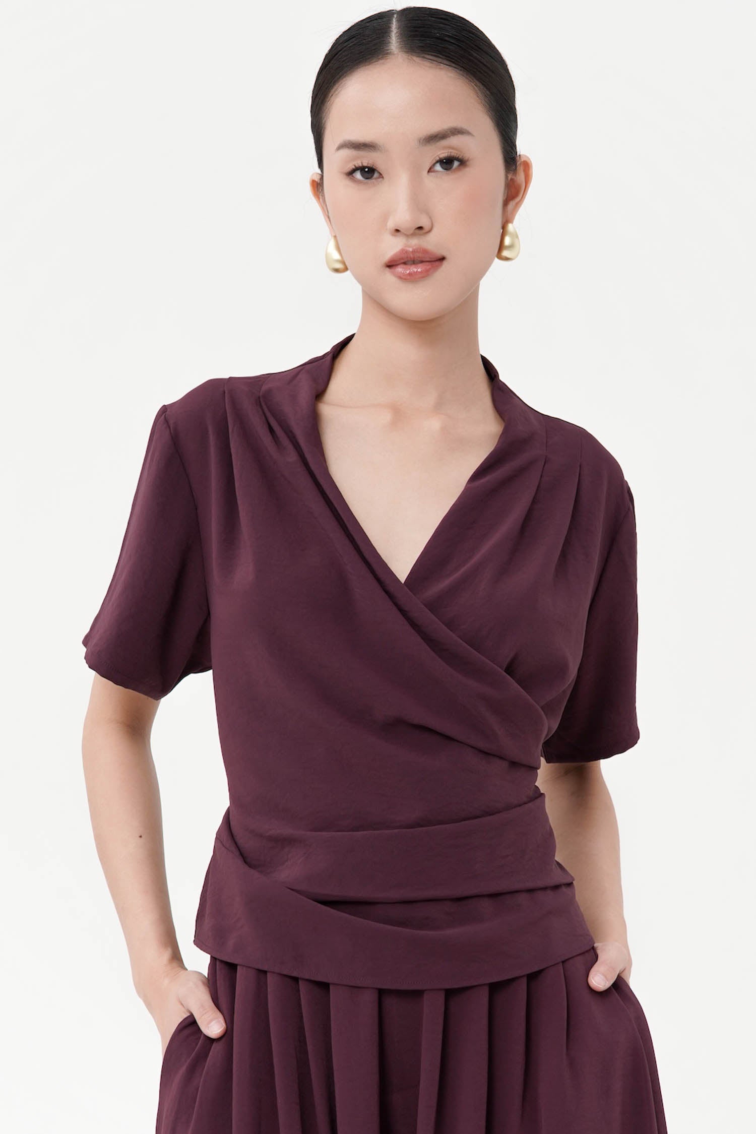 Champ Wrap Top In Burgundy