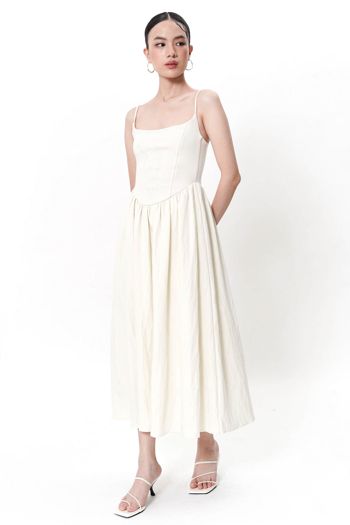 Onalee Midi Dress In Creme (5 LEFT)