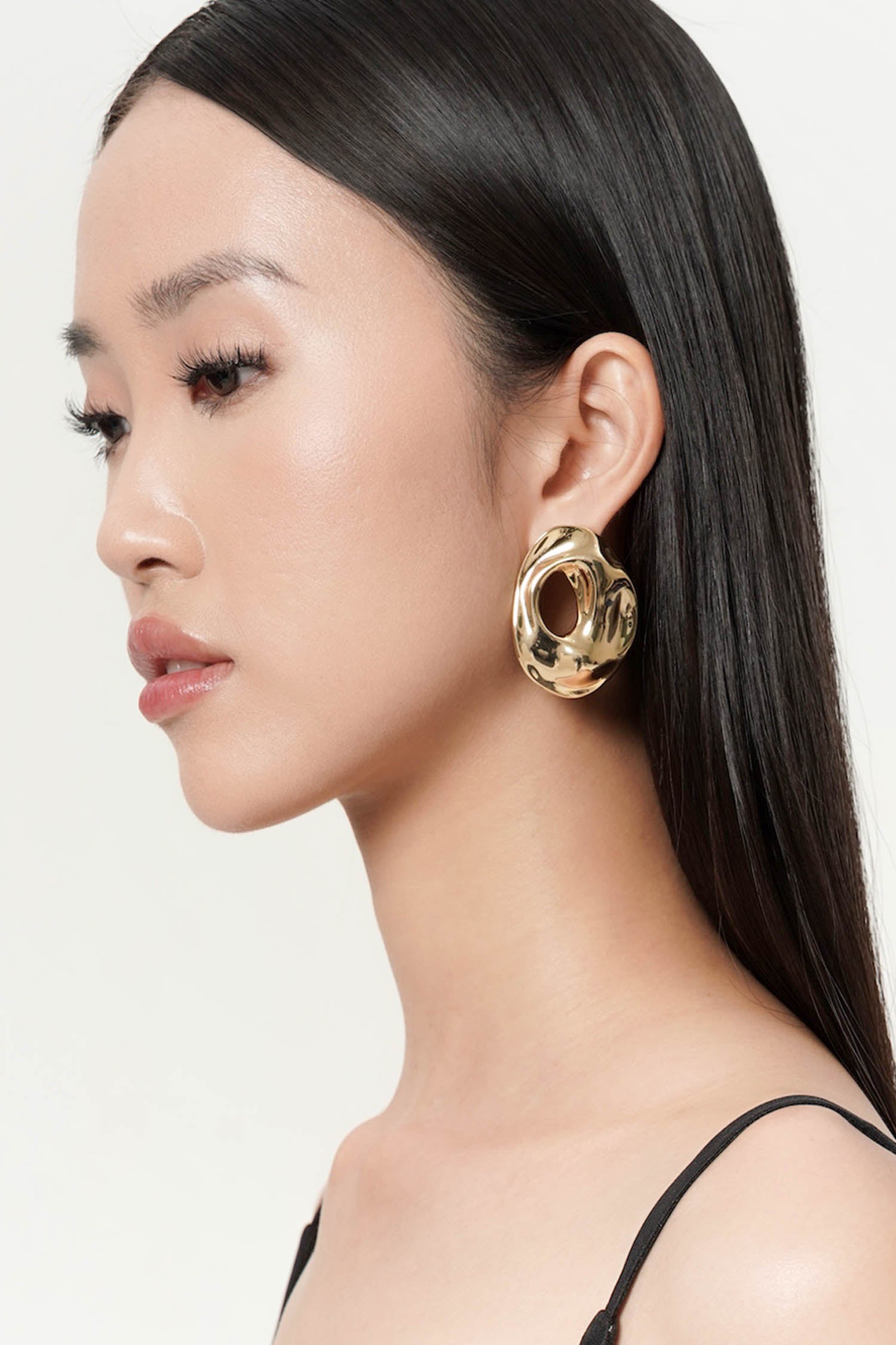 Tillie Earrings In Gold