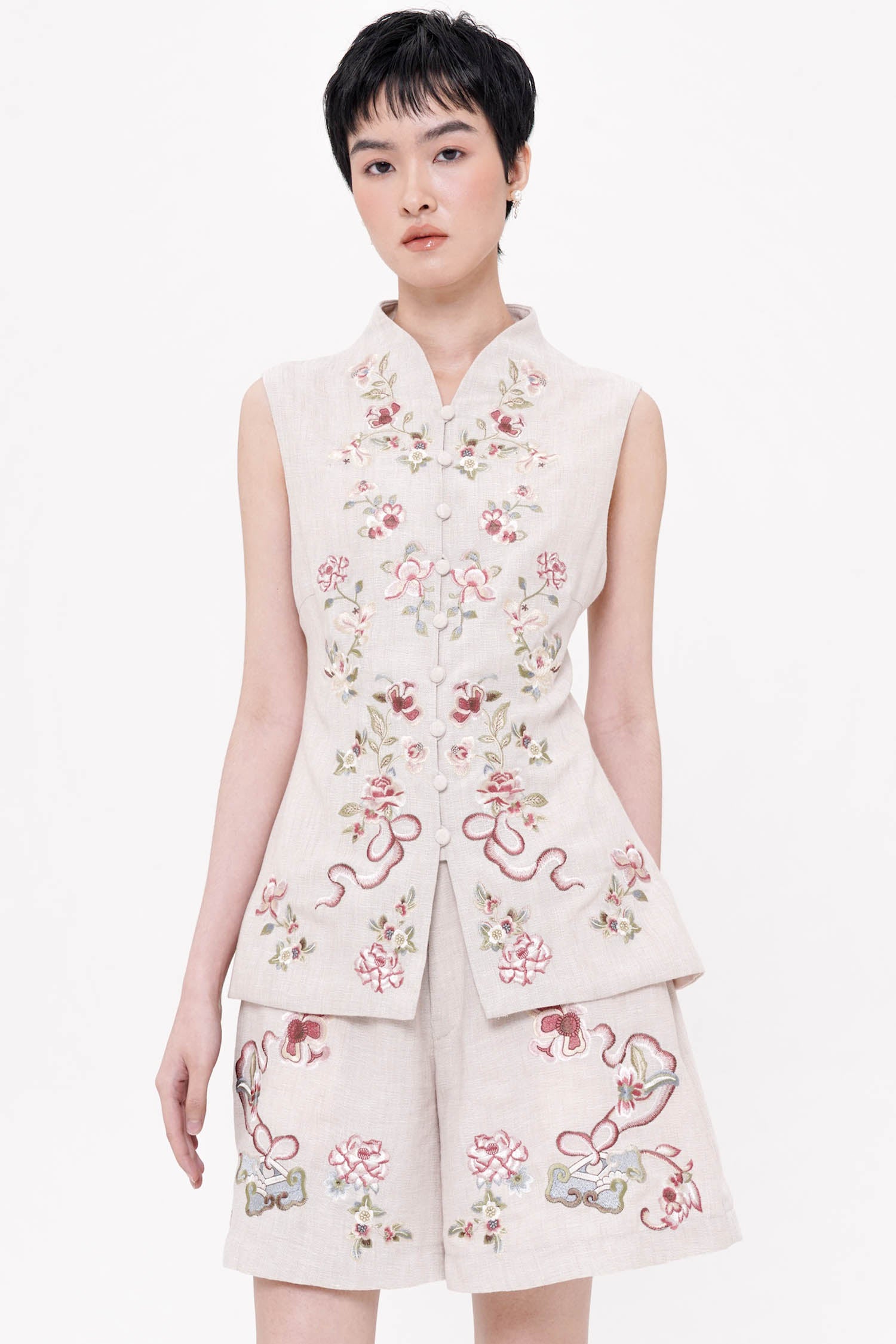 Lian Embroidered Top In Oat