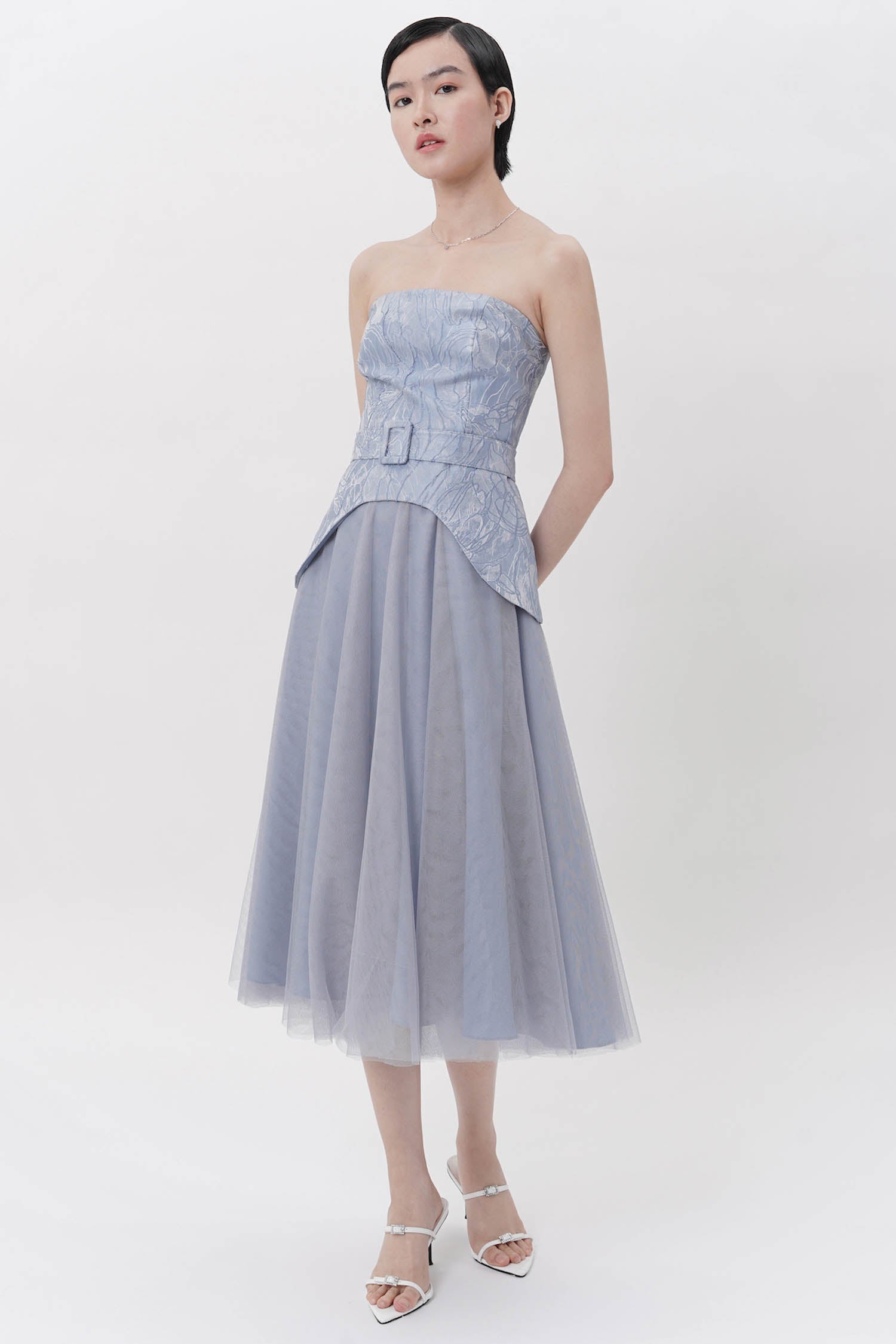 Su Yi Midi Dress in Blue (ONLINE EXCLUSIVE)