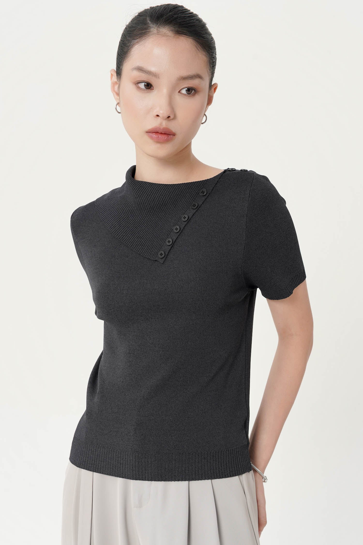 Daley Top in Dark Grey