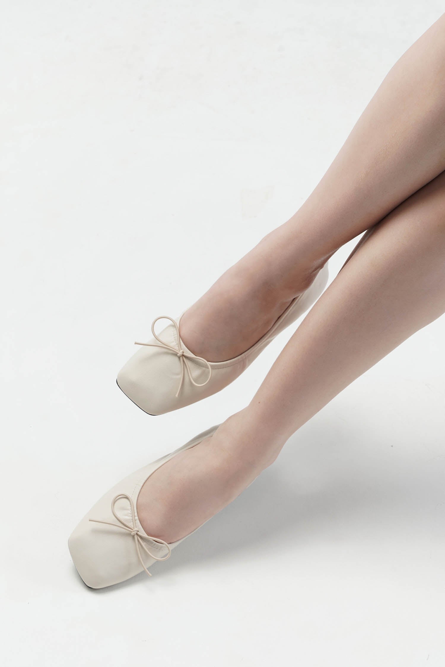 Ephyra Ballet Flats In Ivory (4 LEFT)