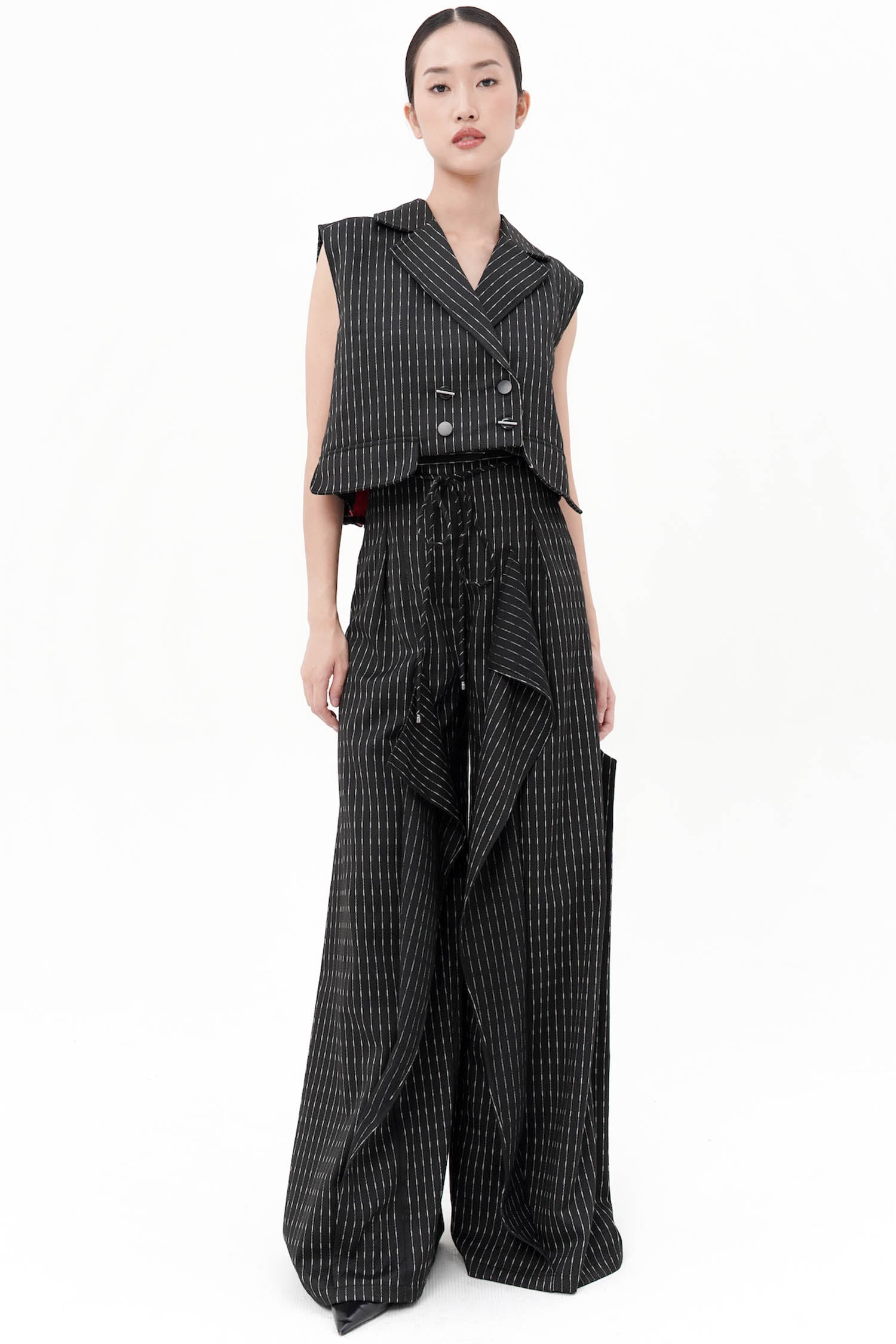 Kelsey Vest Black Stripes Red