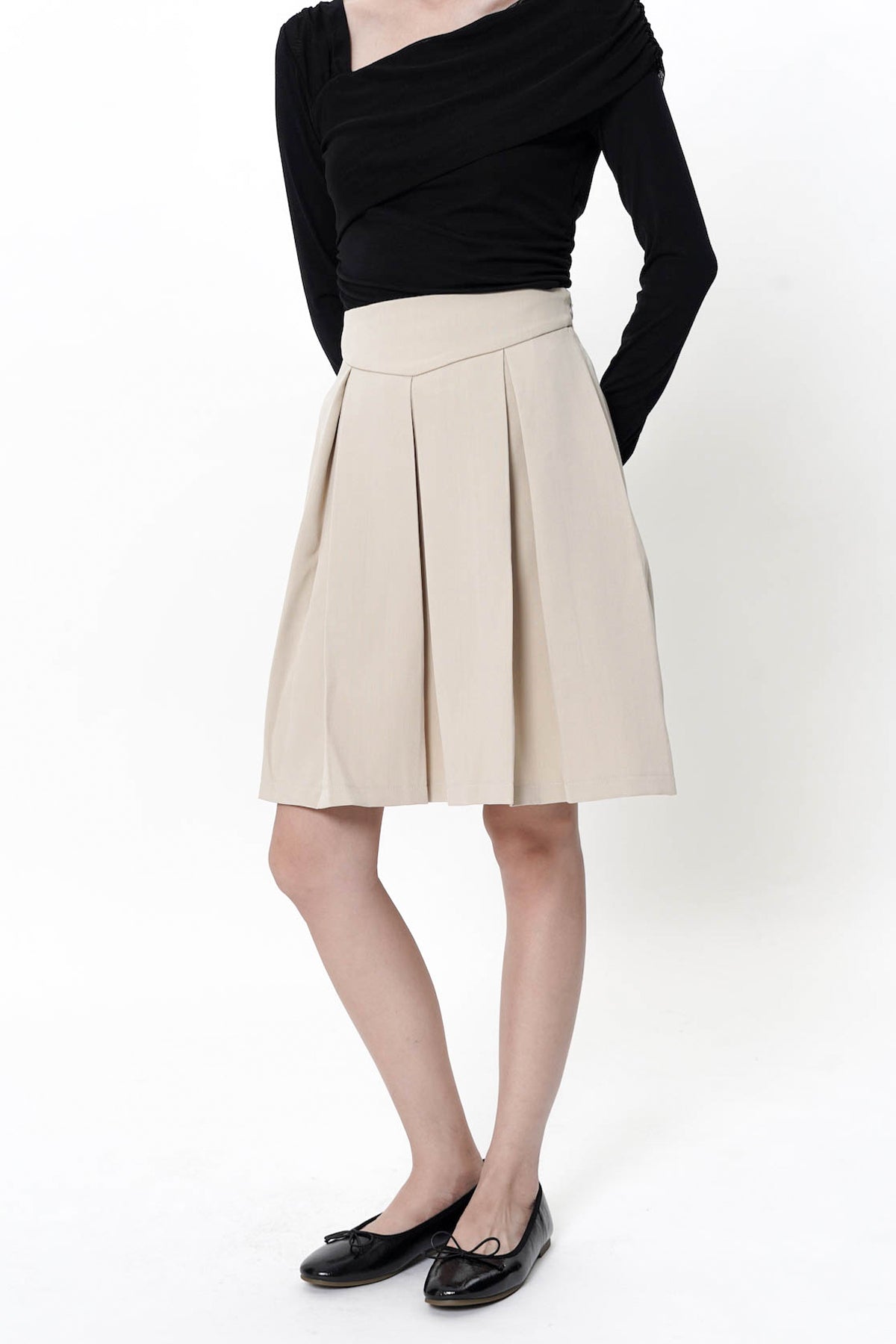 Vella Mini Skort In Oat (1 LEFT)