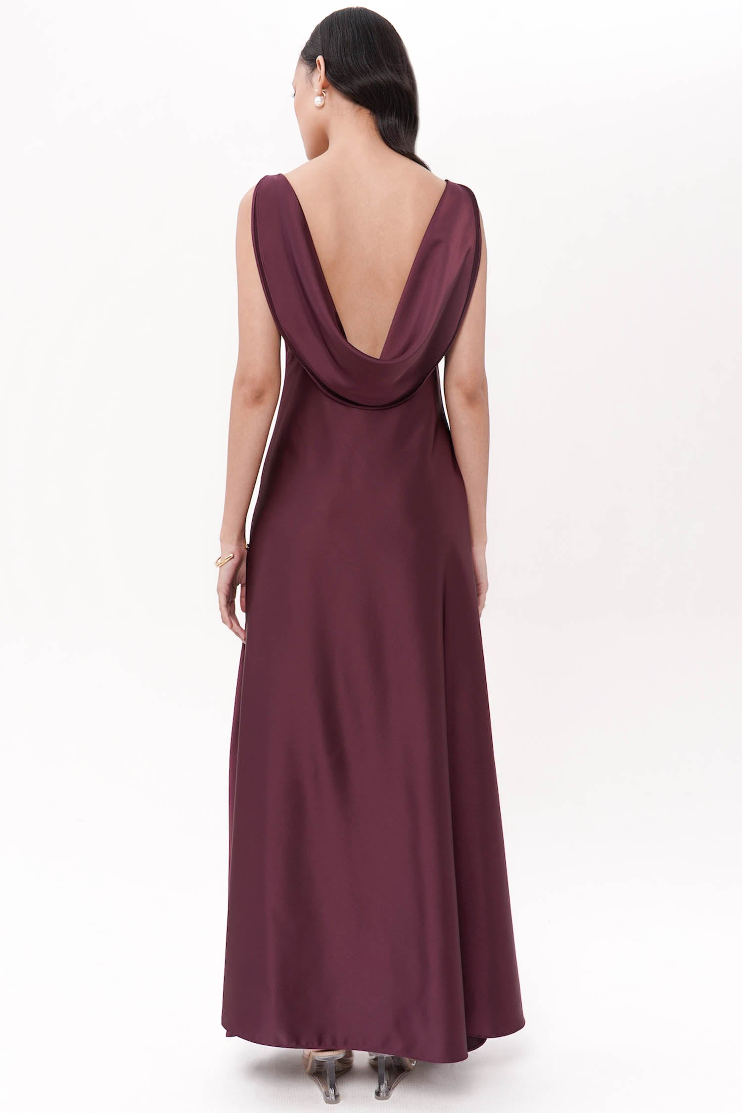 Efate Open Back Long Gown In Burgundy