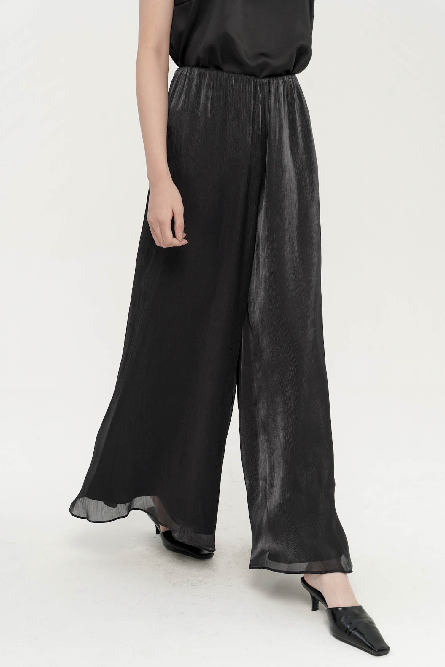 Jire Translucent Trousers In Black