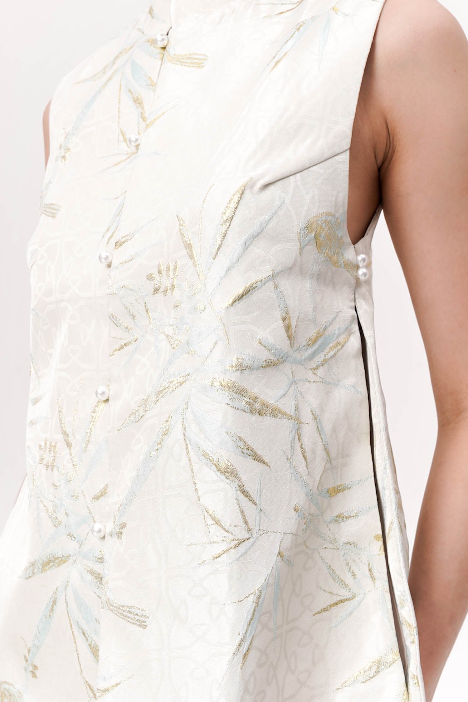 Amei Qipao Vest In Ivory