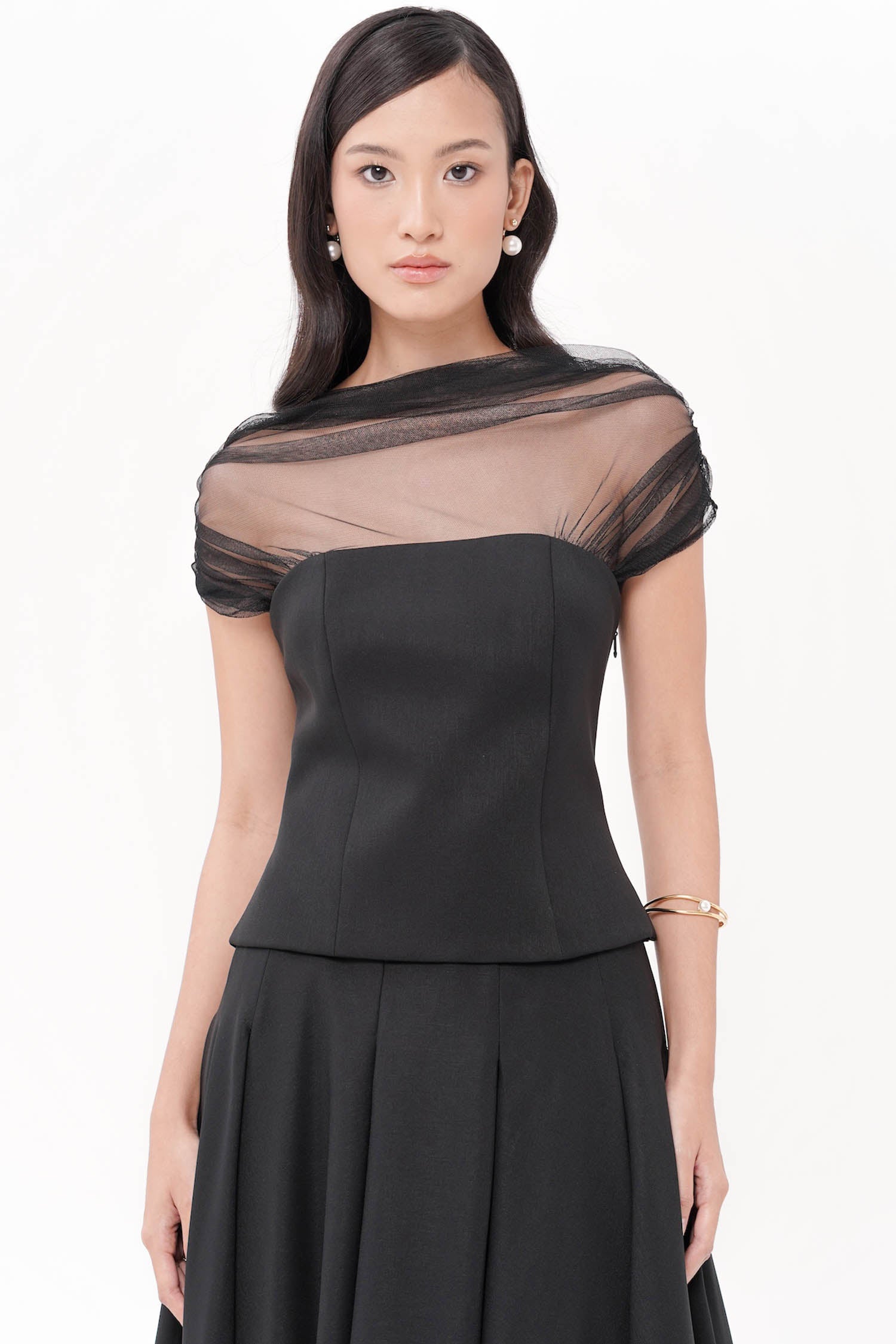 Amelle Mix Tulle Top In Black