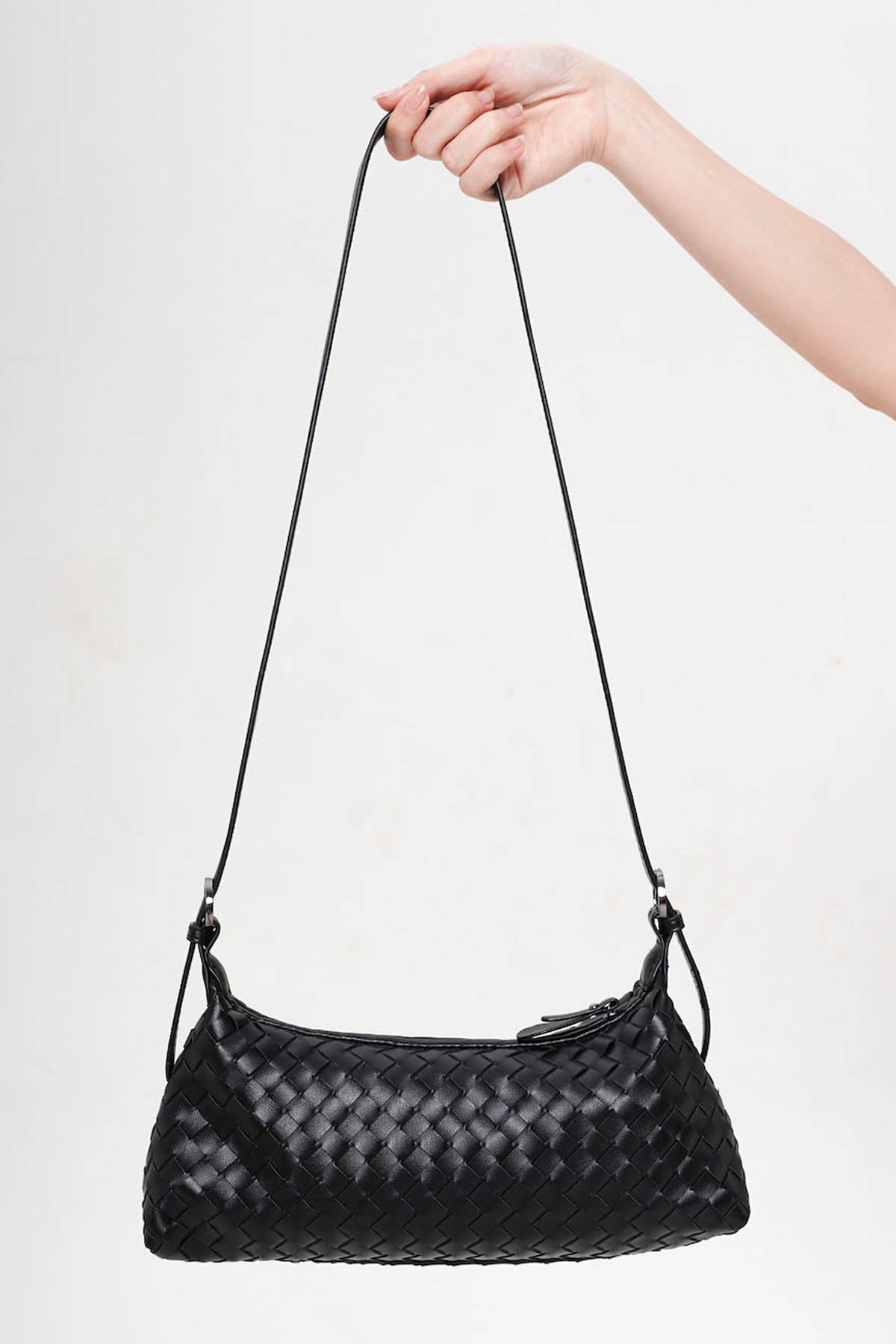 Valentina Shoulder Bag In Black
