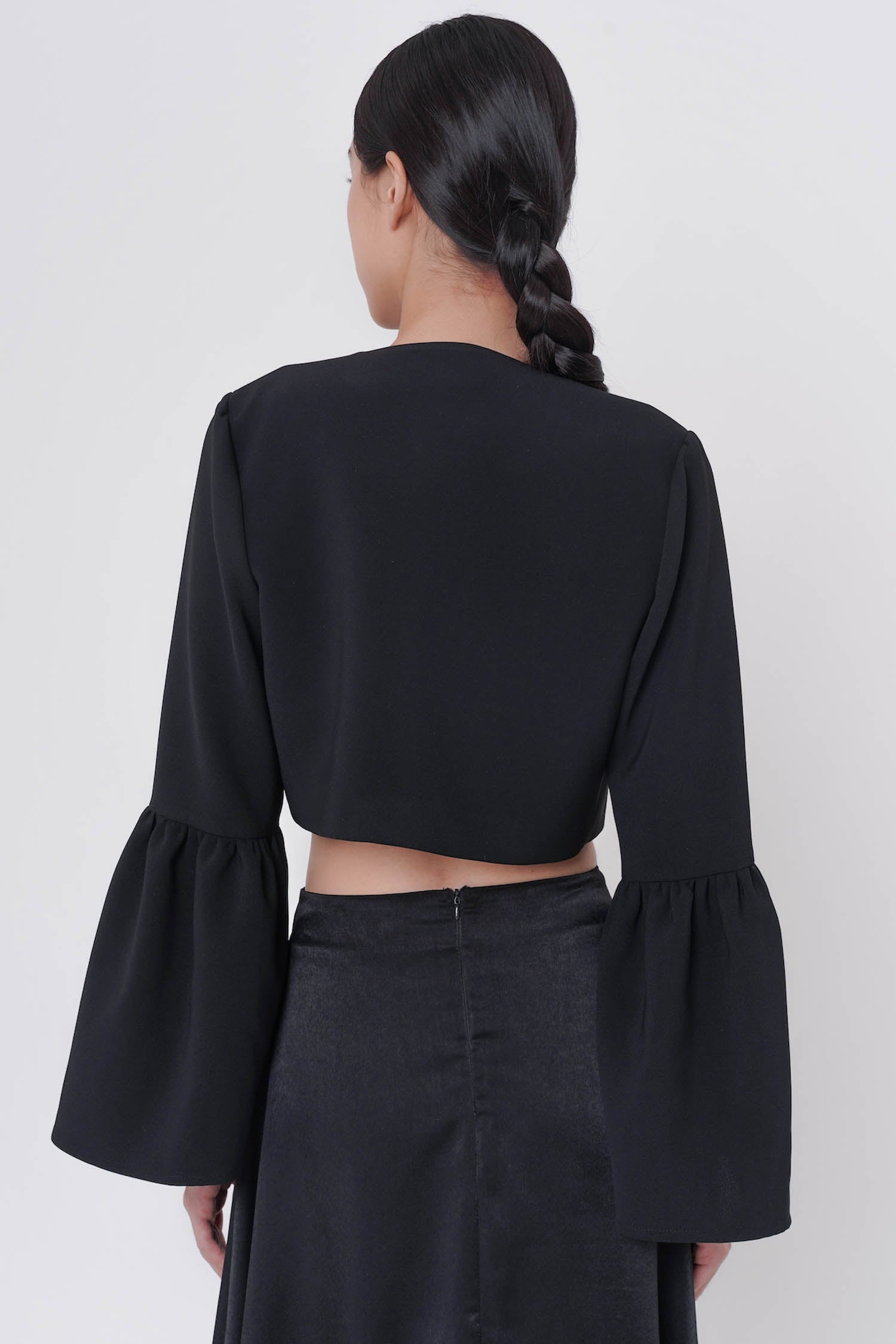 Comet Crop Blazer In Black