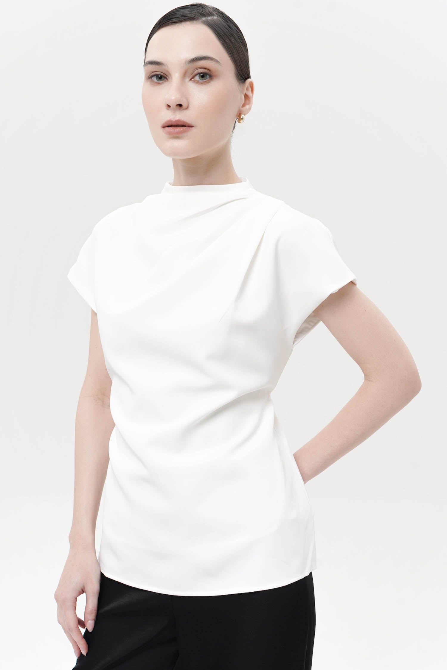 Aurena Drape Top In Broken White