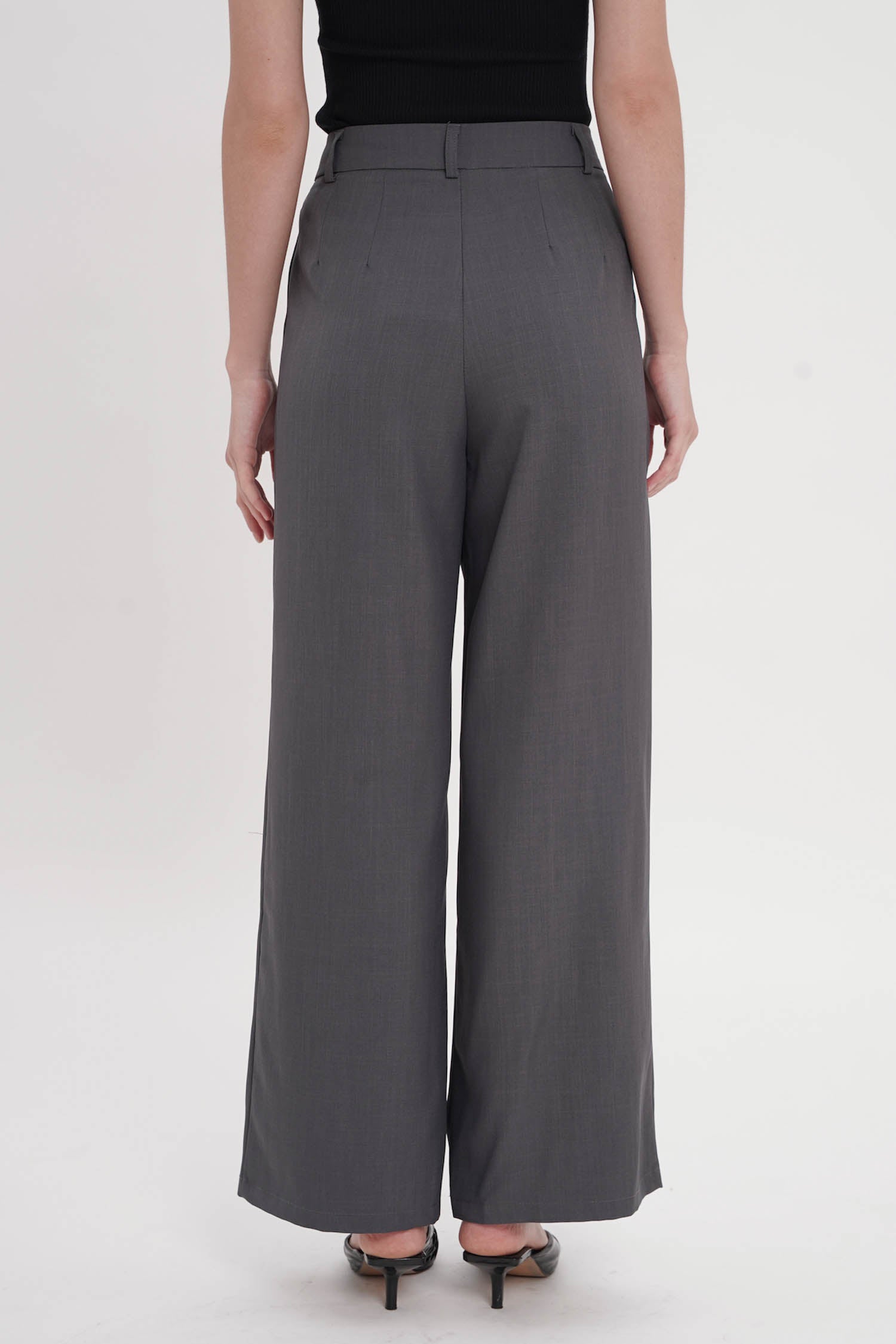 Nylan Trousers In Dark Grey (4 LEFT)