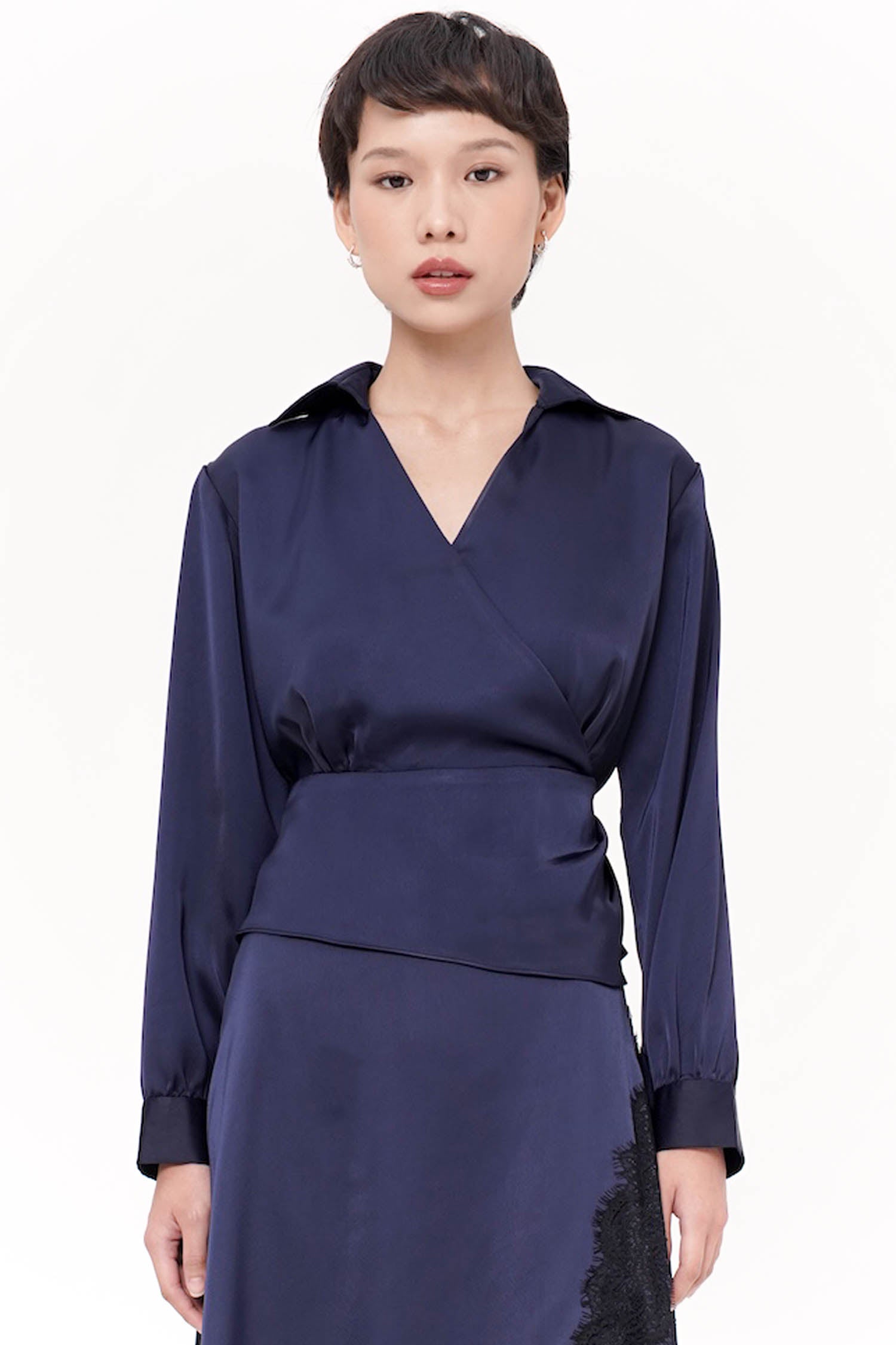 Iradia Wrap Top In Navy