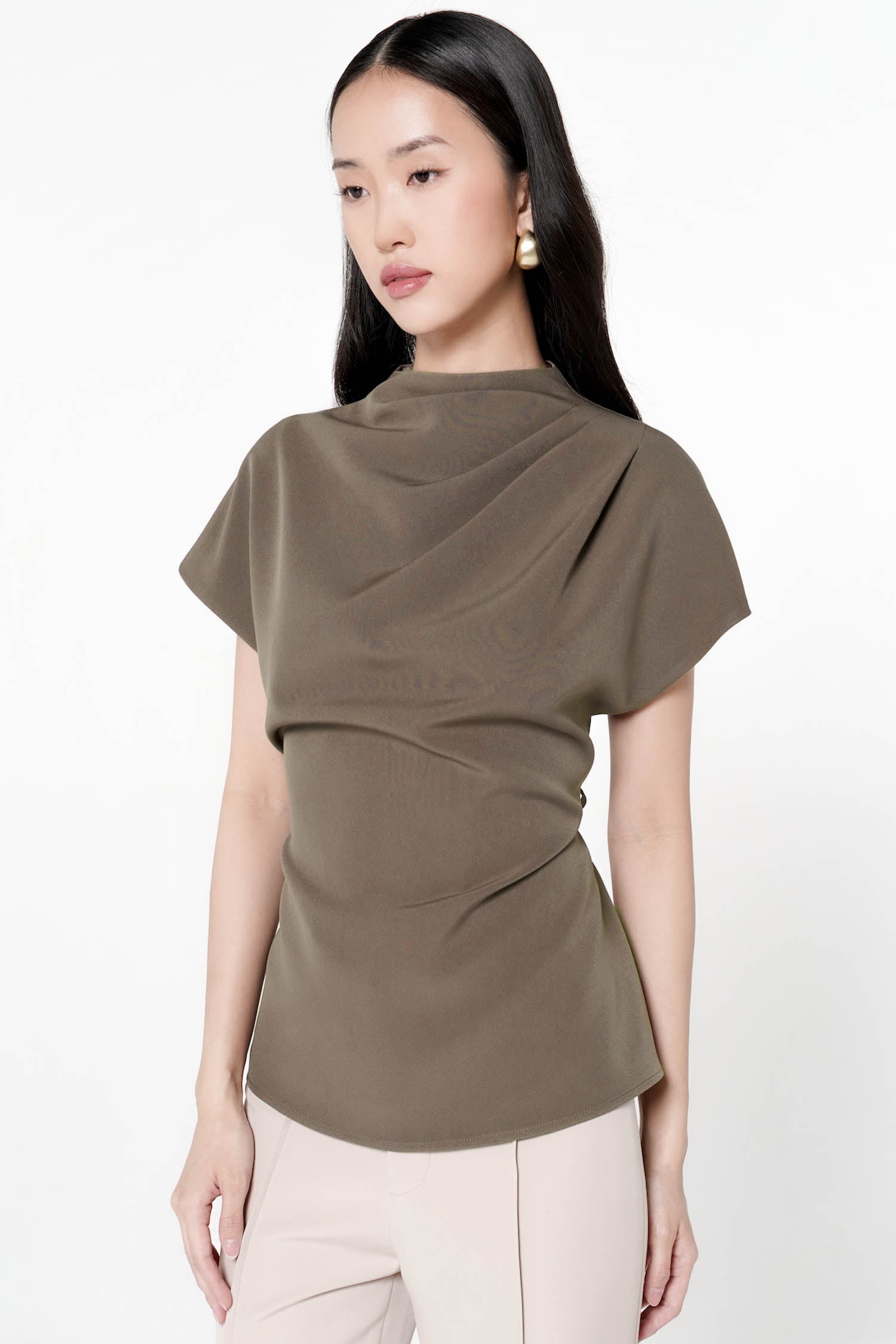 Aurena Drape Top In Mocha