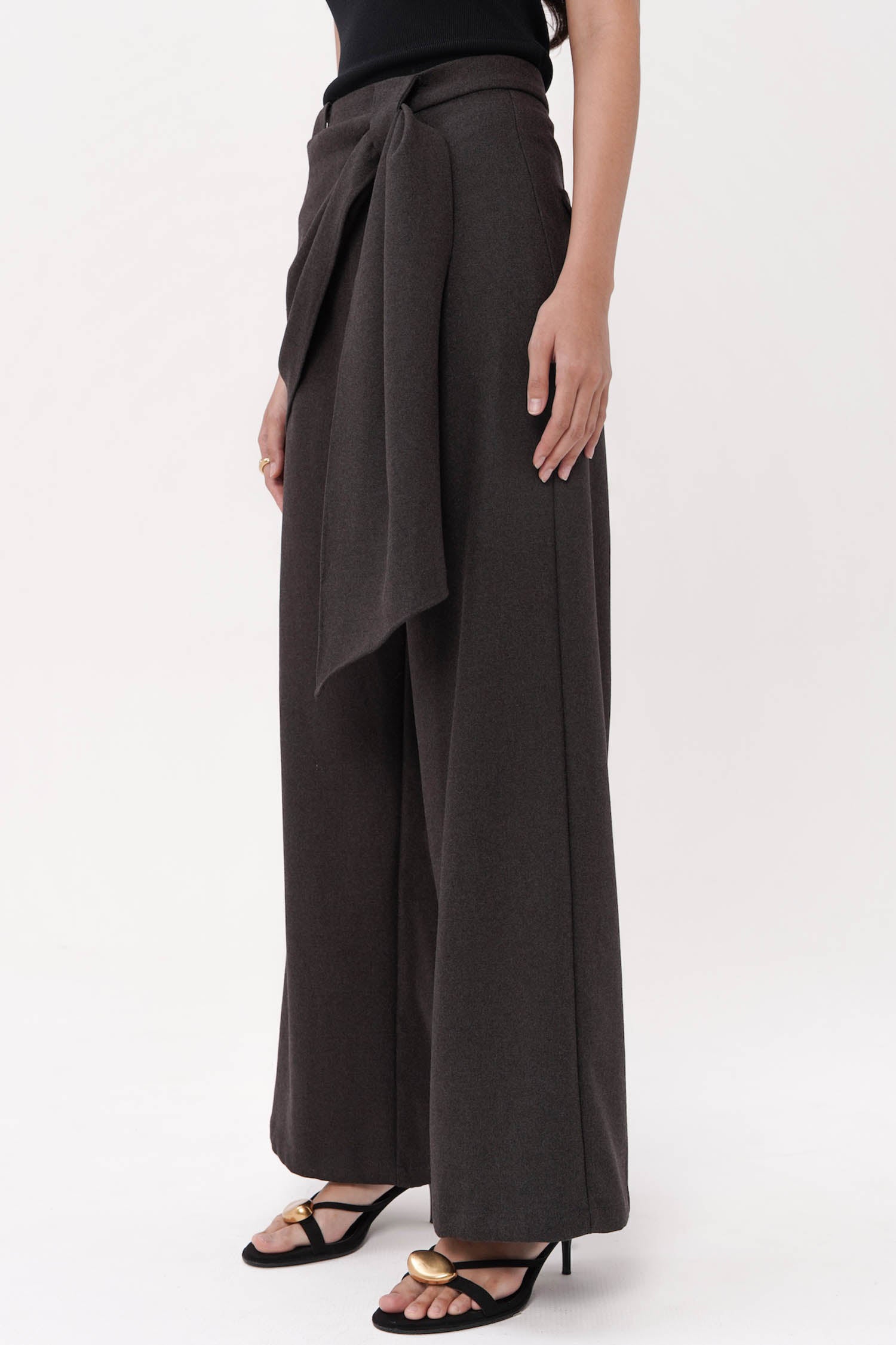 Maris Trousers In Dark Grey