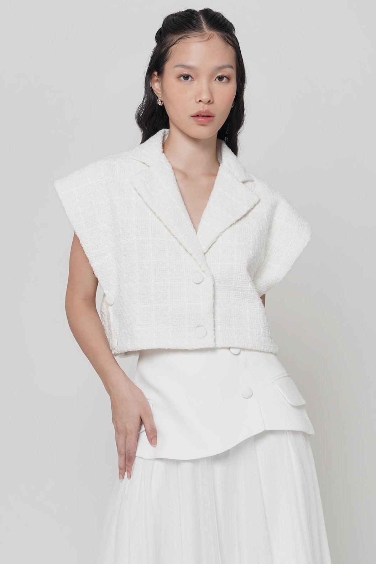 Idina Tweed Crop Vest In White