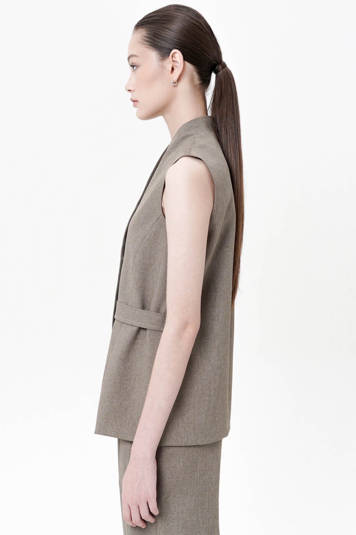 Elio Vest In ash Brown